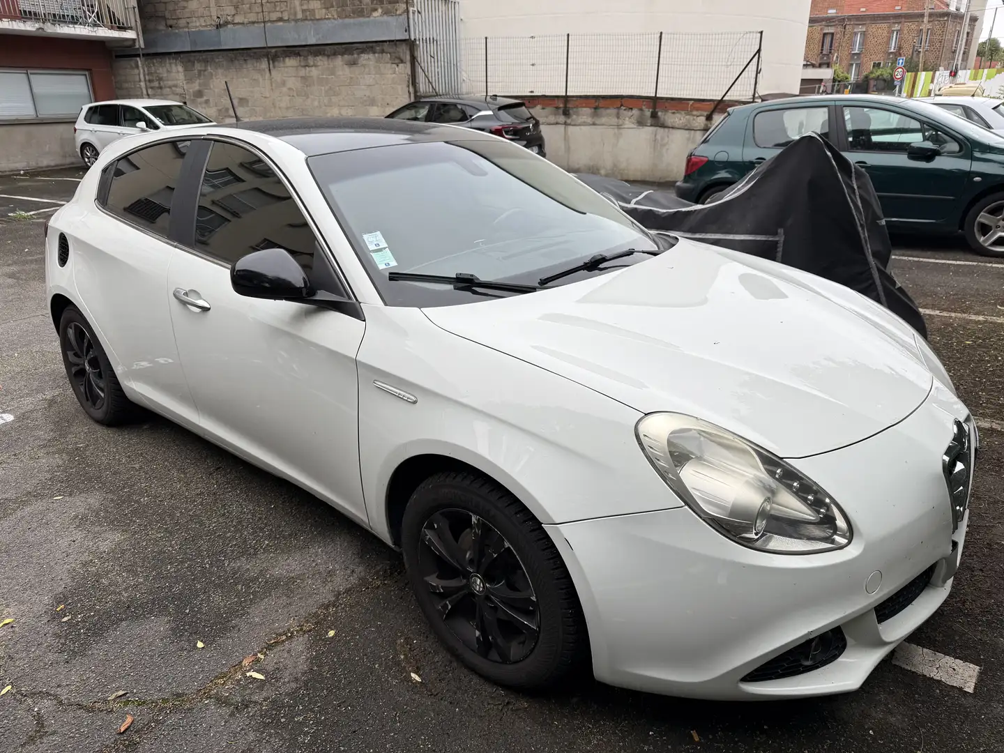 Alfa Romeo Giulietta 1.6 jtdm-2 Progression Blanc - 1