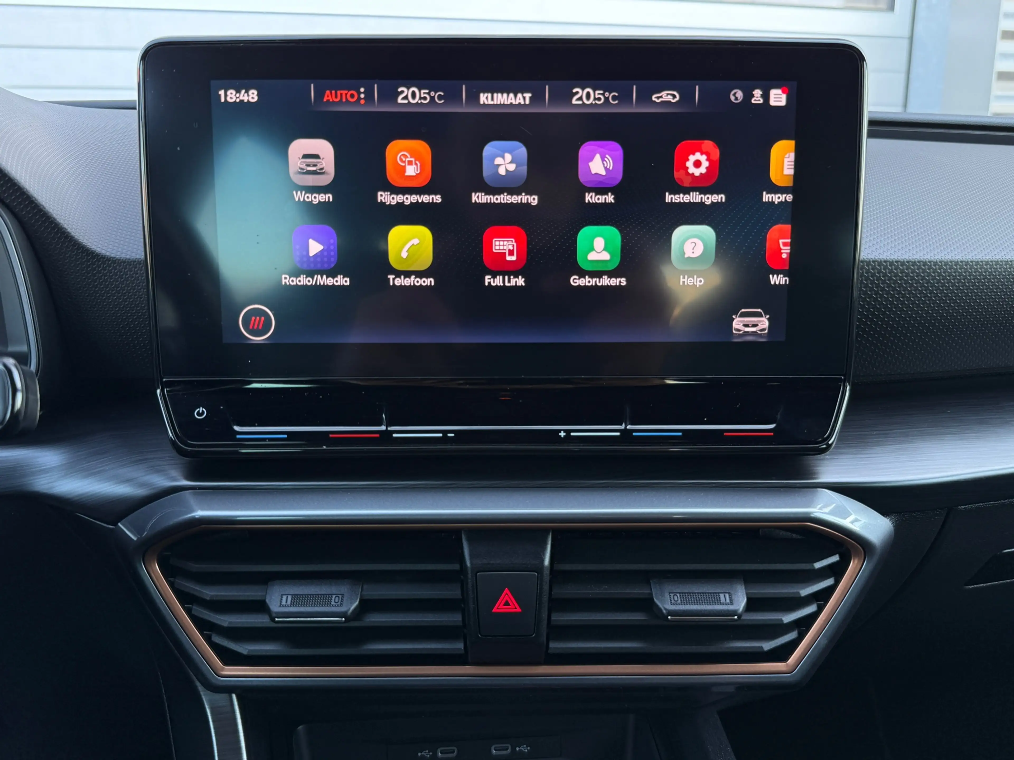 CUPRA Leon Sportstourer 1.5 eTSI! Incl. Btw! Carplay! Sfeer.! — photo 12