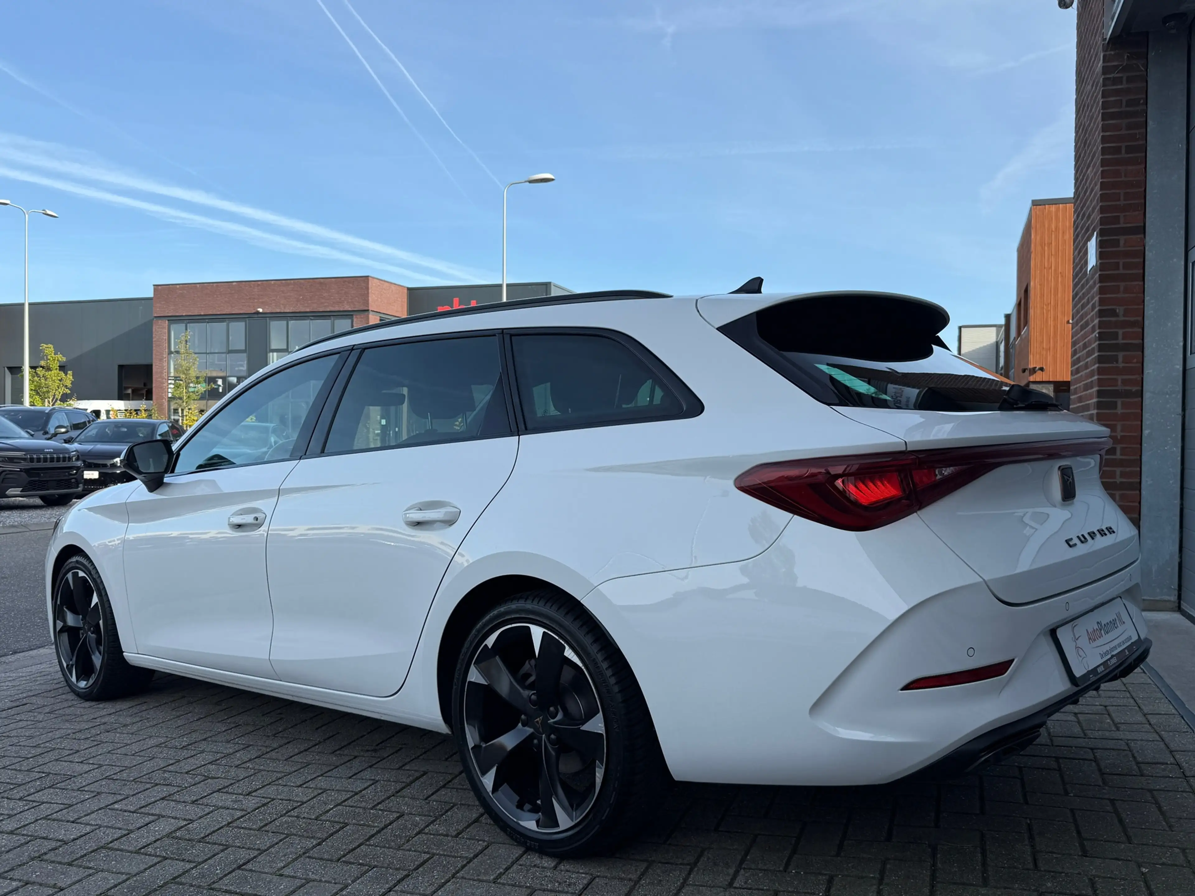 CUPRA Leon Sportstourer 1.5 eTSI! Incl. Btw! Carplay! Sfeer.! — photo 6
