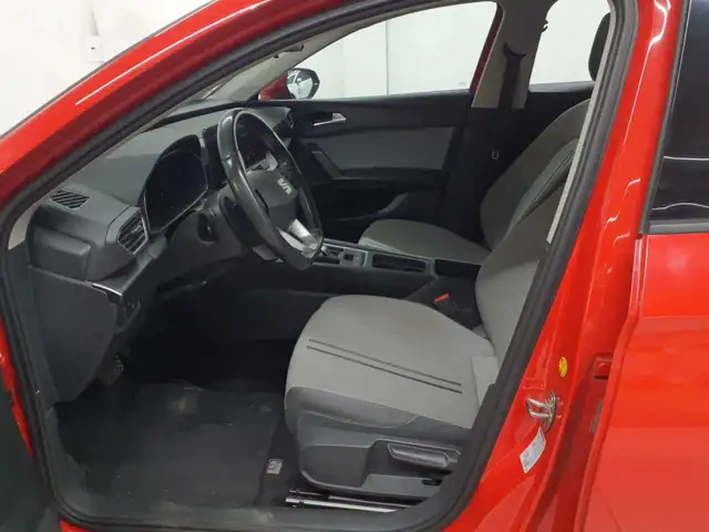 Seat Leon view 7