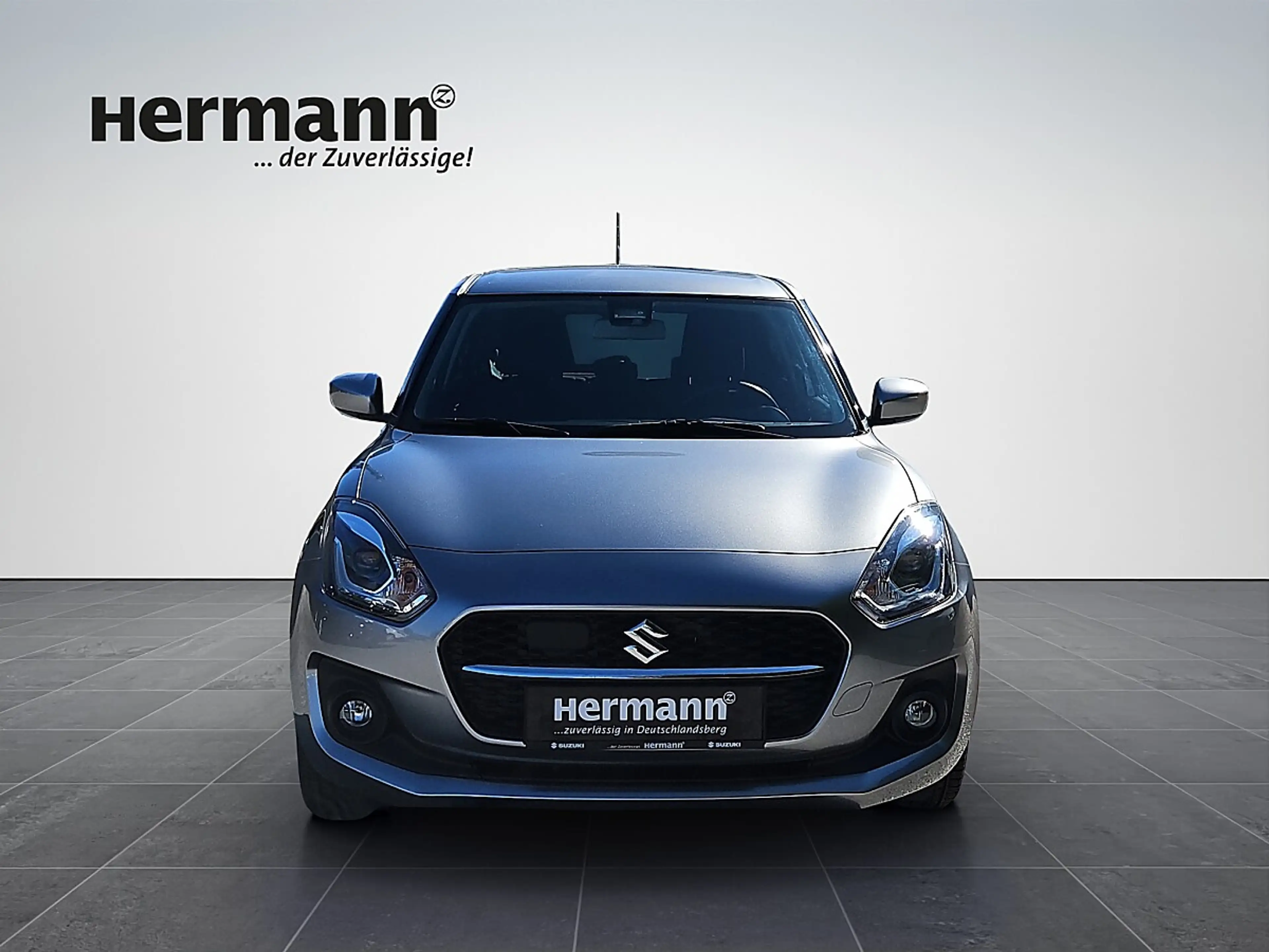 Suzuki Swift 1,2 Hybrid DualJet Allgrip Shine — photo 8
