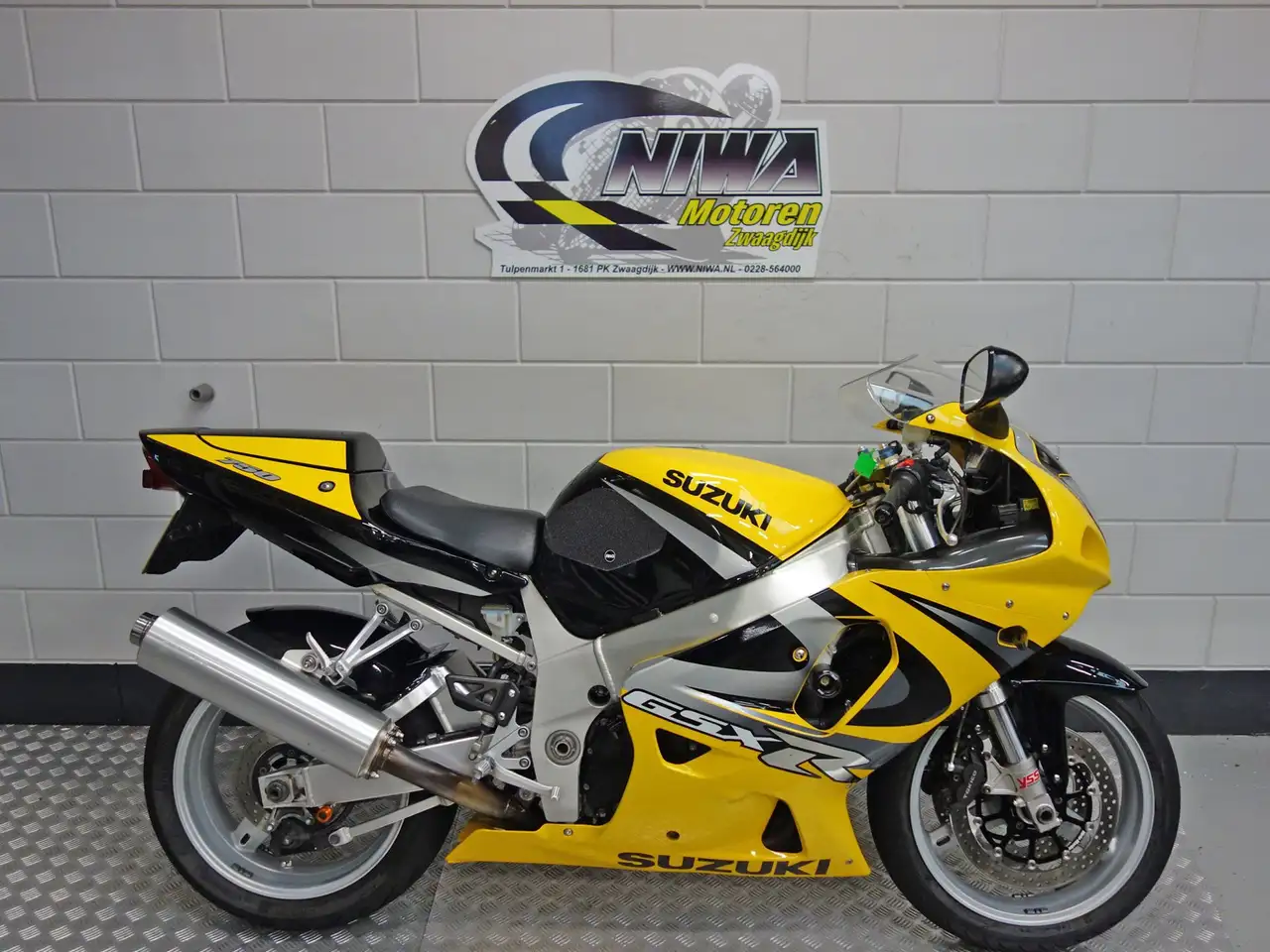 Suzuki GSX-R 750