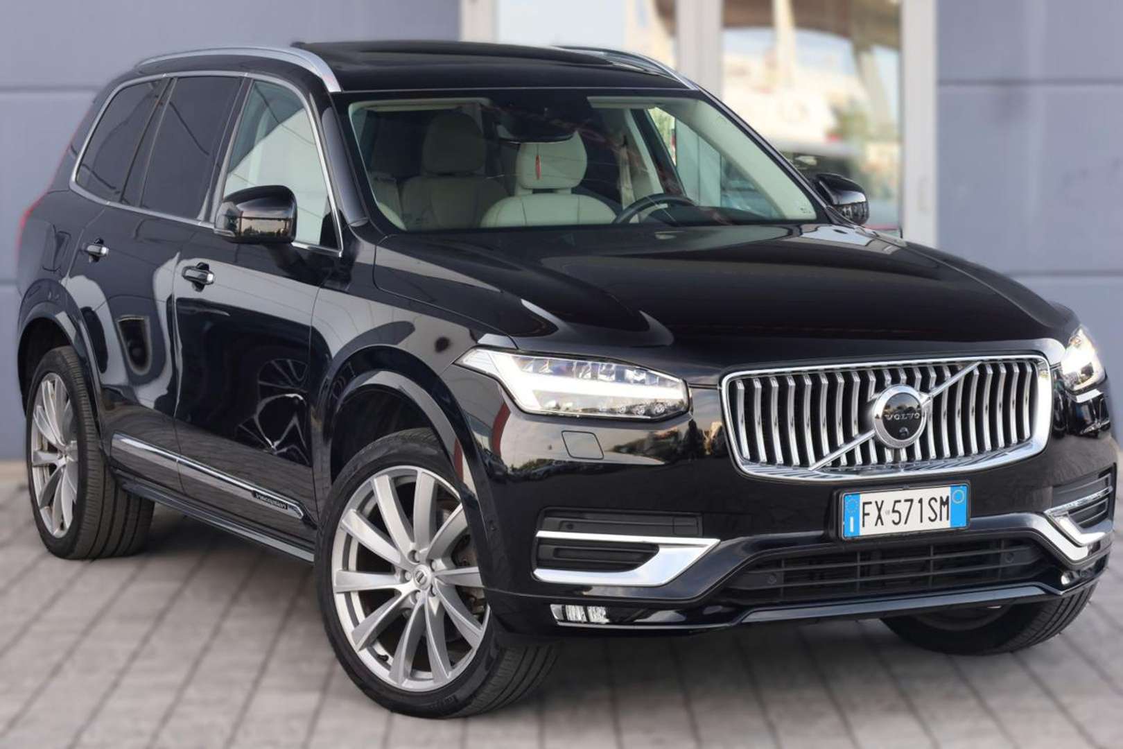 Volvo XC90 B5 INSCRIPTION - 2019 - Joinsteer - #2