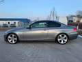 BMW 320 i Coupe Gris - thumbnail 2