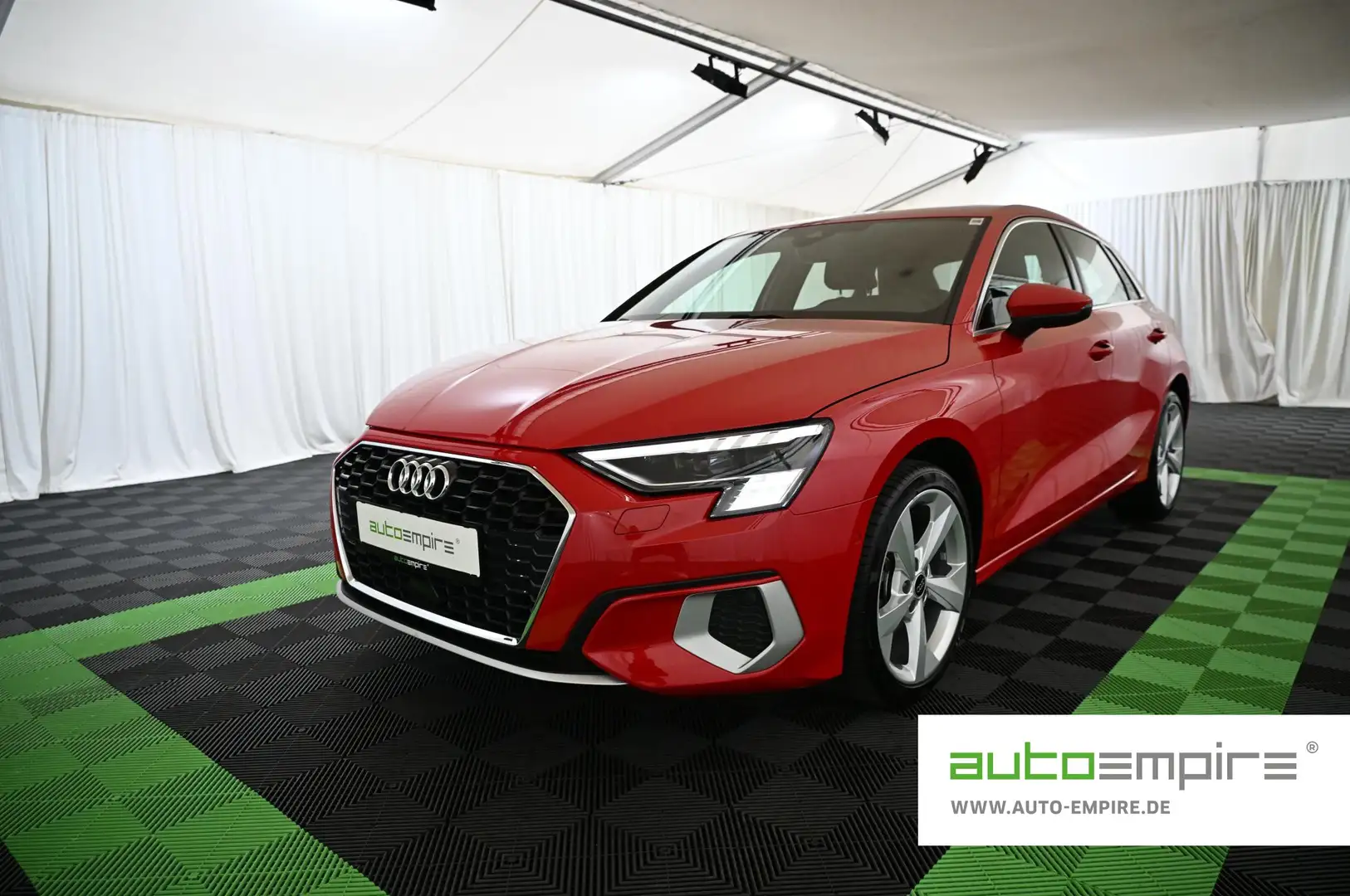 Audi A3 Sportback 35 TFSI Design-Luxe MATRIX/MMI+/18 Piros - 1