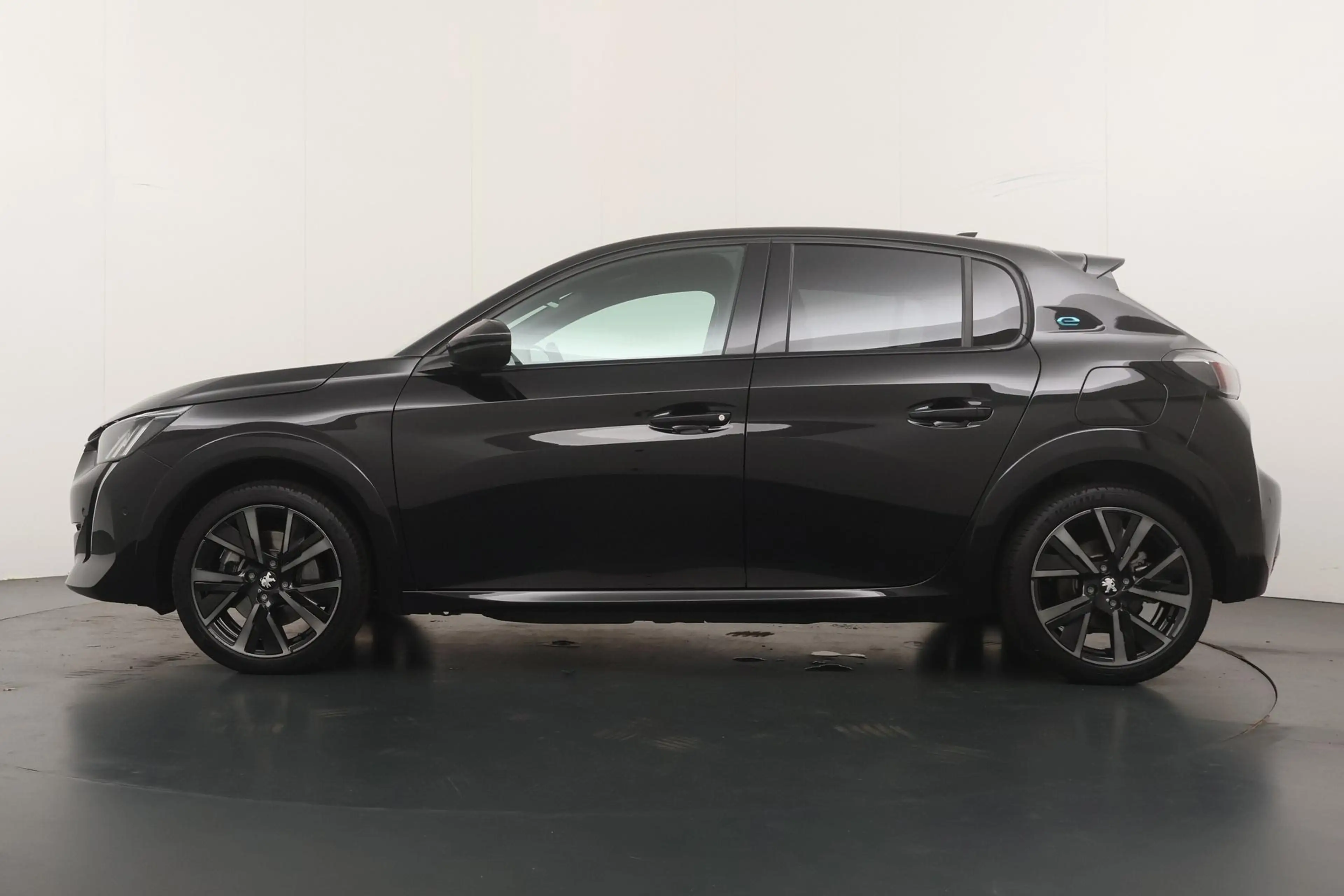 Peugeot e-208 EV GT Pack 50 kWh | SOH 99% | Stoelverwarming | Pa — photo 3
