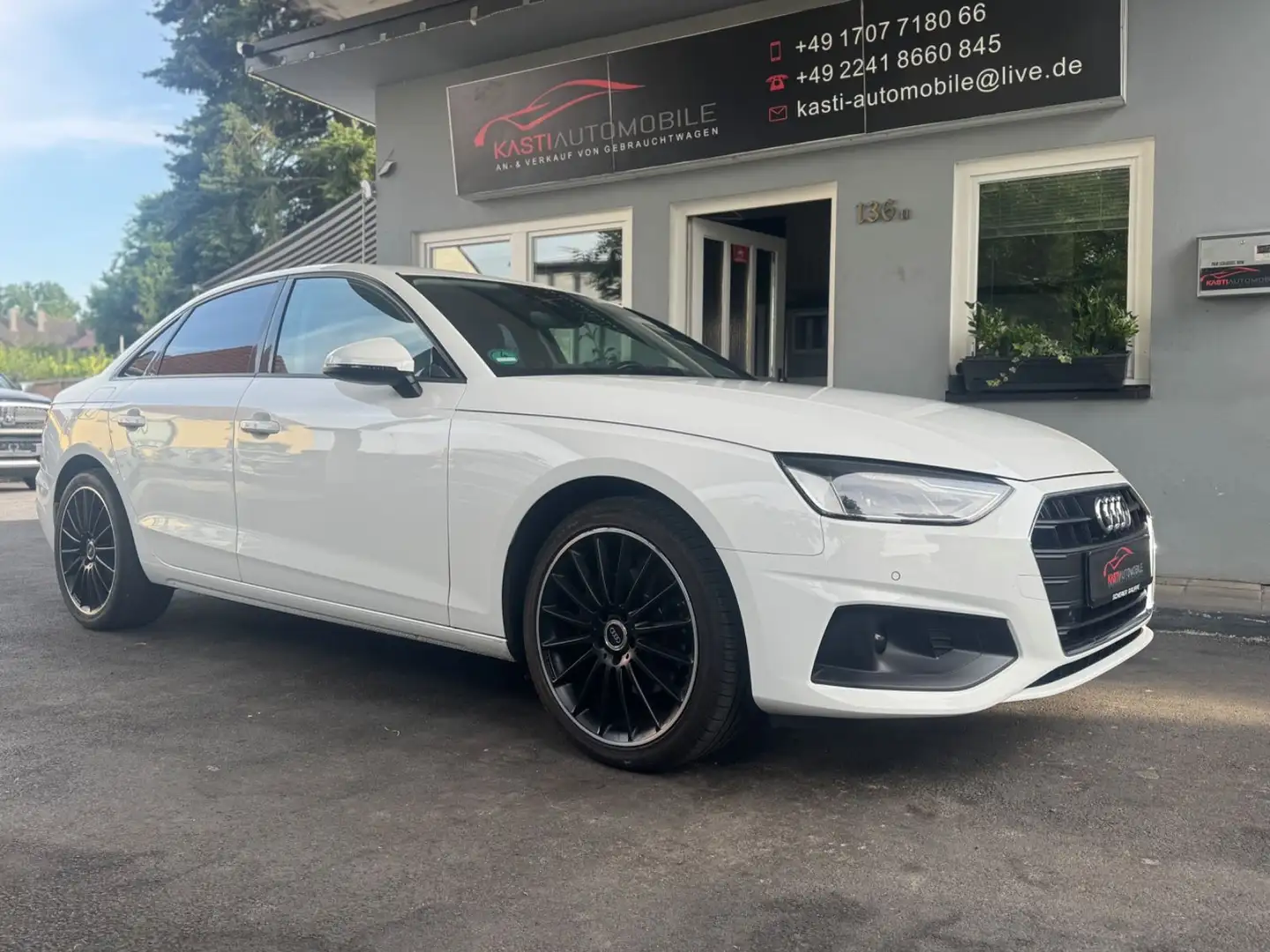 Audi A4 Lim. 30 TDI basis Blanc - 1