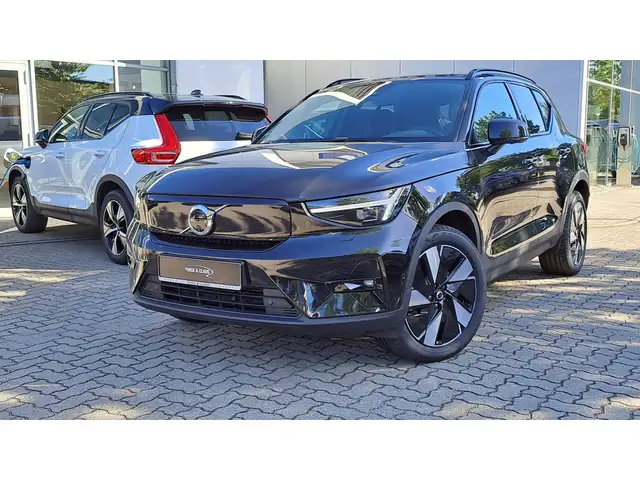 Volvo EX40 Twin Motor Plus Dark 360° ACC AHK H/K