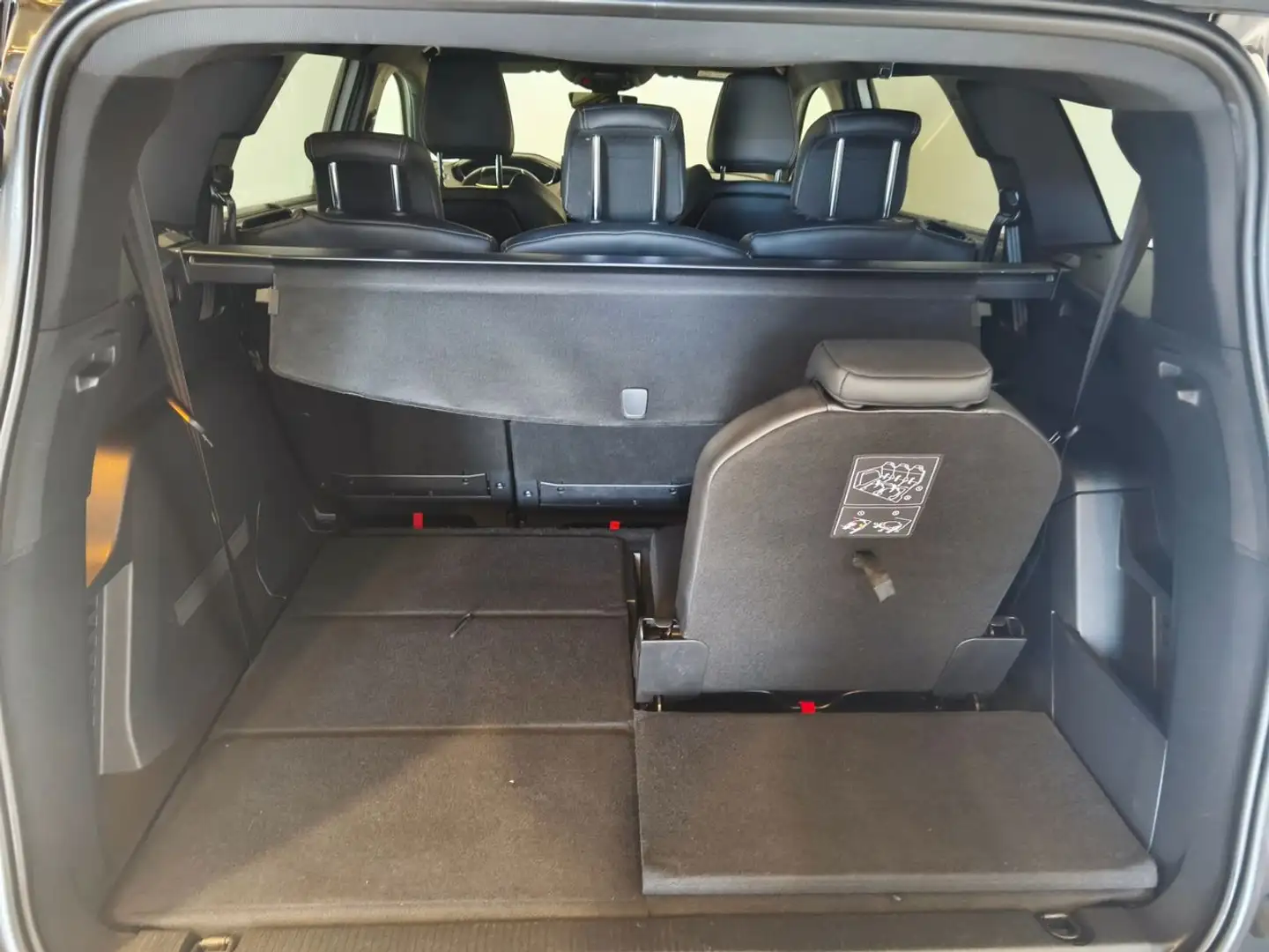 Peugeot 5008 GT 1.5 BHD 130cv EAT8 Blanco - 2