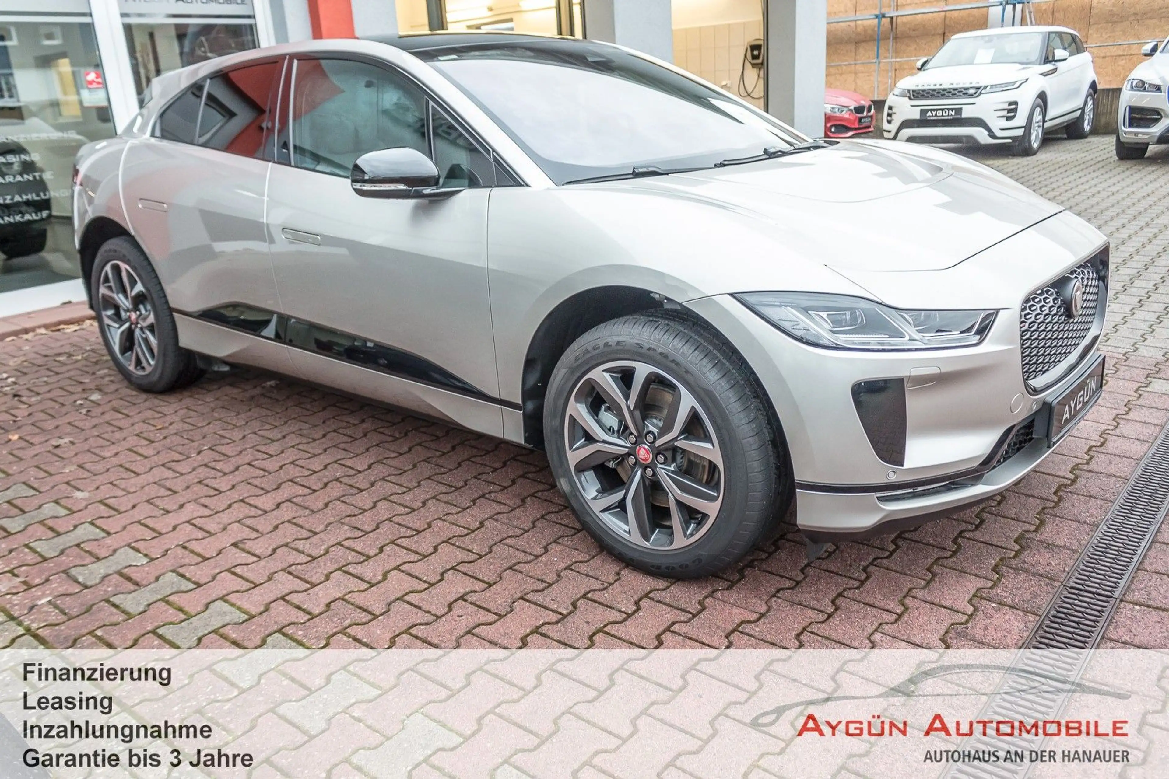 Jaguar I-Pace EV400 S*Luftfahrwerk*Pano*Matrix-LED*20"* — photo 8
