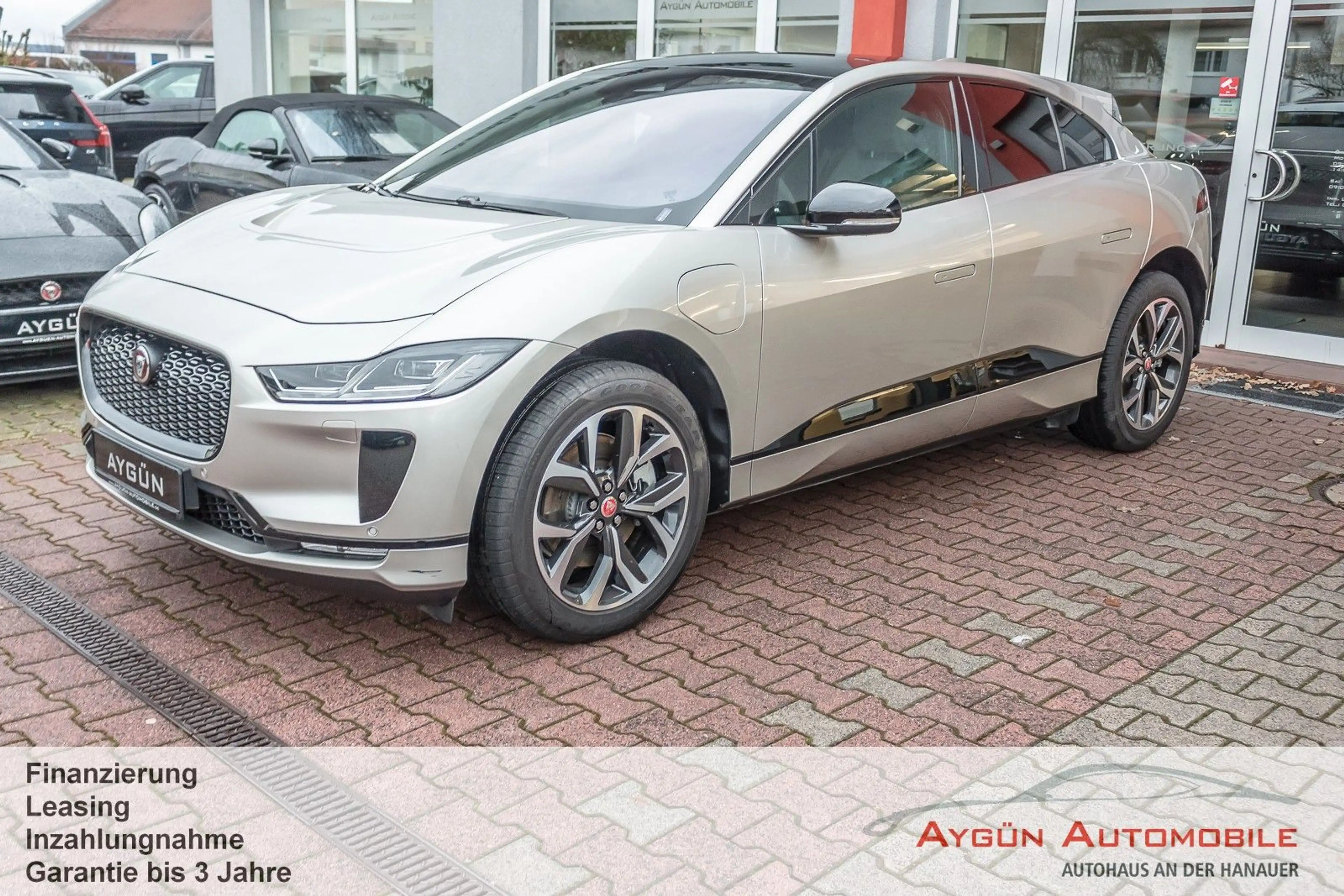 Jaguar I-Pace EV400 S*Luftfahrwerk*Pano*Matrix-LED*20"* — photo 5