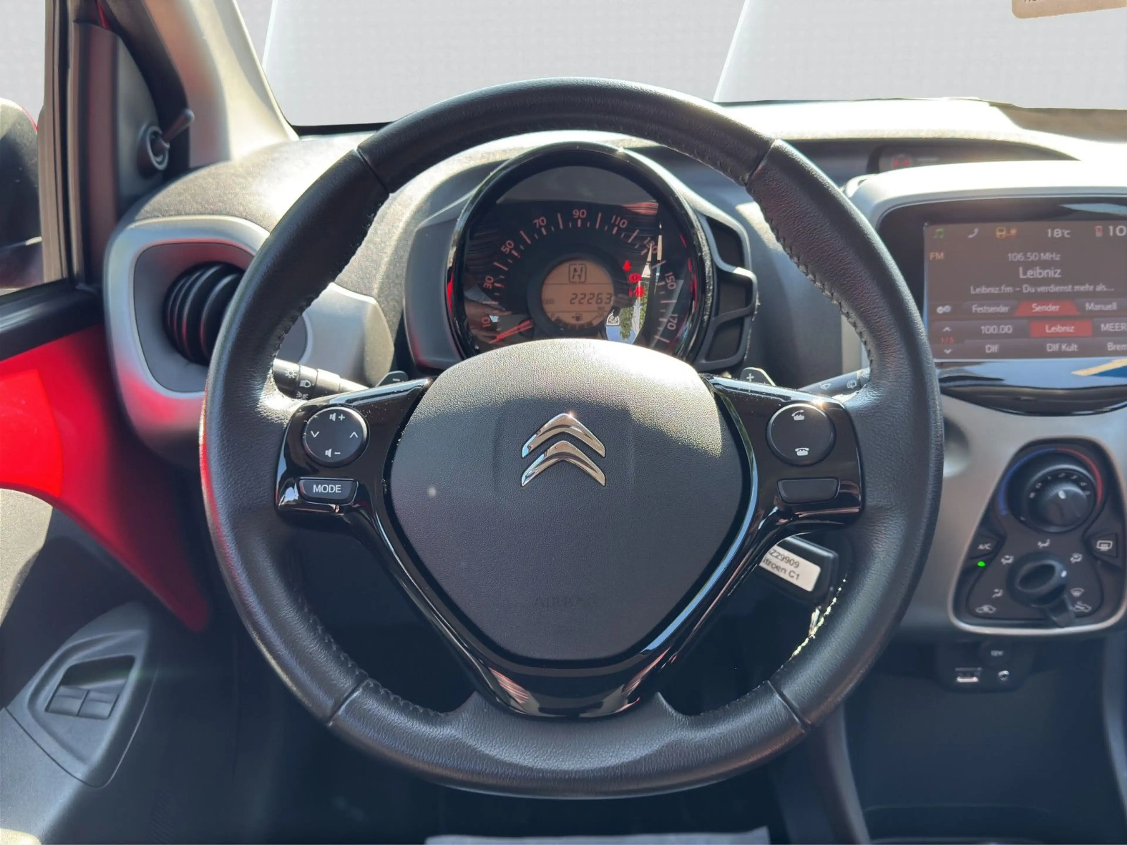 Citroen C1 1.0 VTI Feel, Klima, Bluetooth, DAB, wenig KM — photo 11