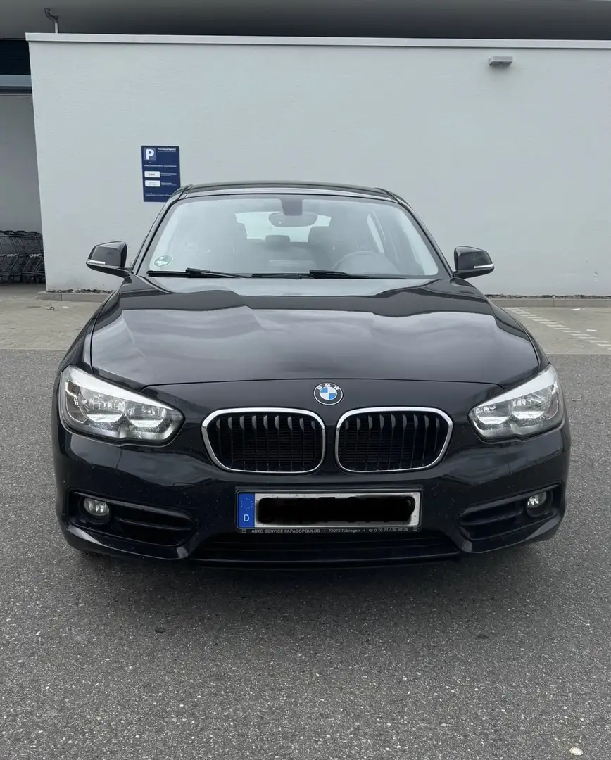 BMW 118 118d Sport Line SPORT Lenkrad- Hochglanz Innenraum - 2