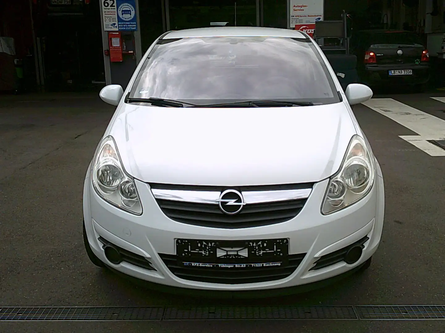 Opel Corsa Selection Weiß - 1