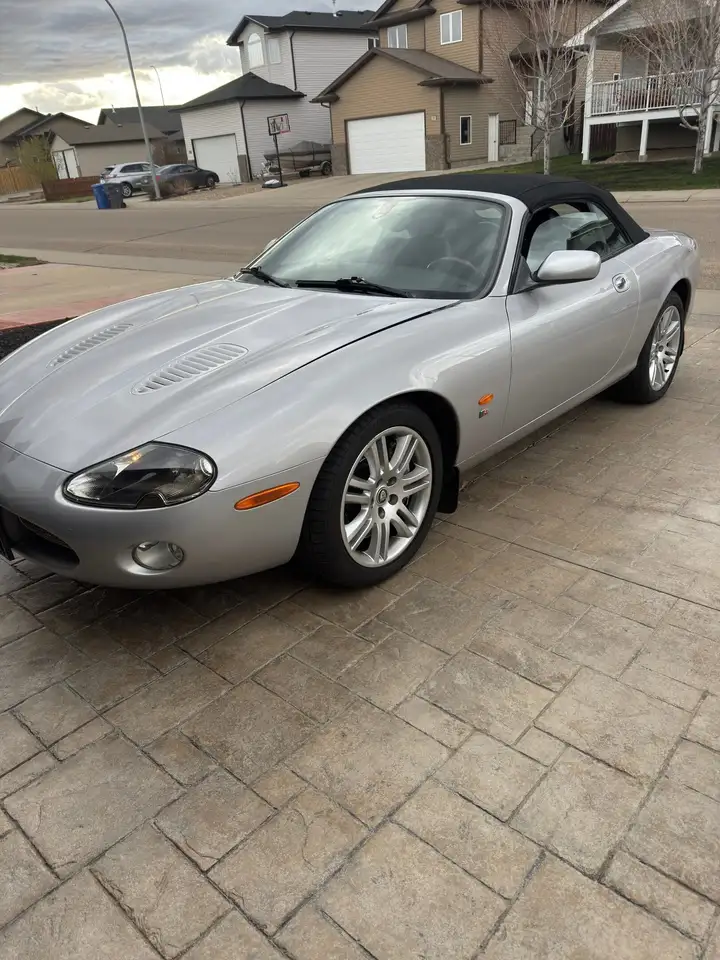 Jaguar XKR снимка Jaguar XKR