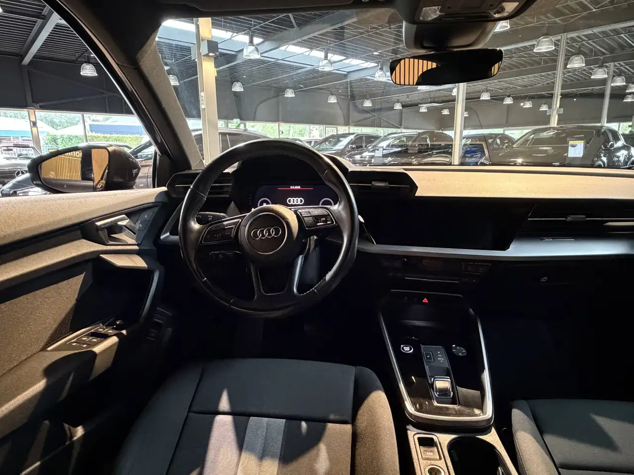 Audi A3 Sportback 35 TFSI S edition automaat Elektrisch, миниатюра 16