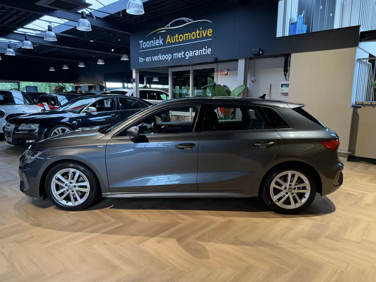 Audi A3 Sportback 35 TFSI S edition automaat Elektrisch, миниатюра 6