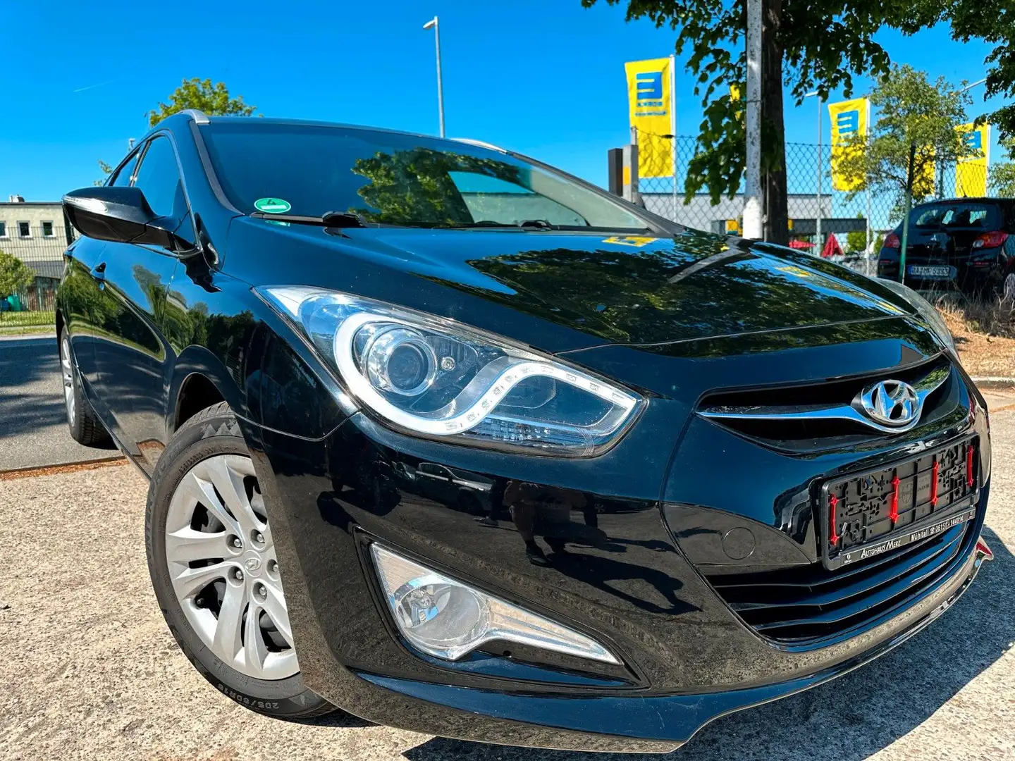 Hyundai i40 cw FIFA World Cup Edition 1. HAND Noir - 1