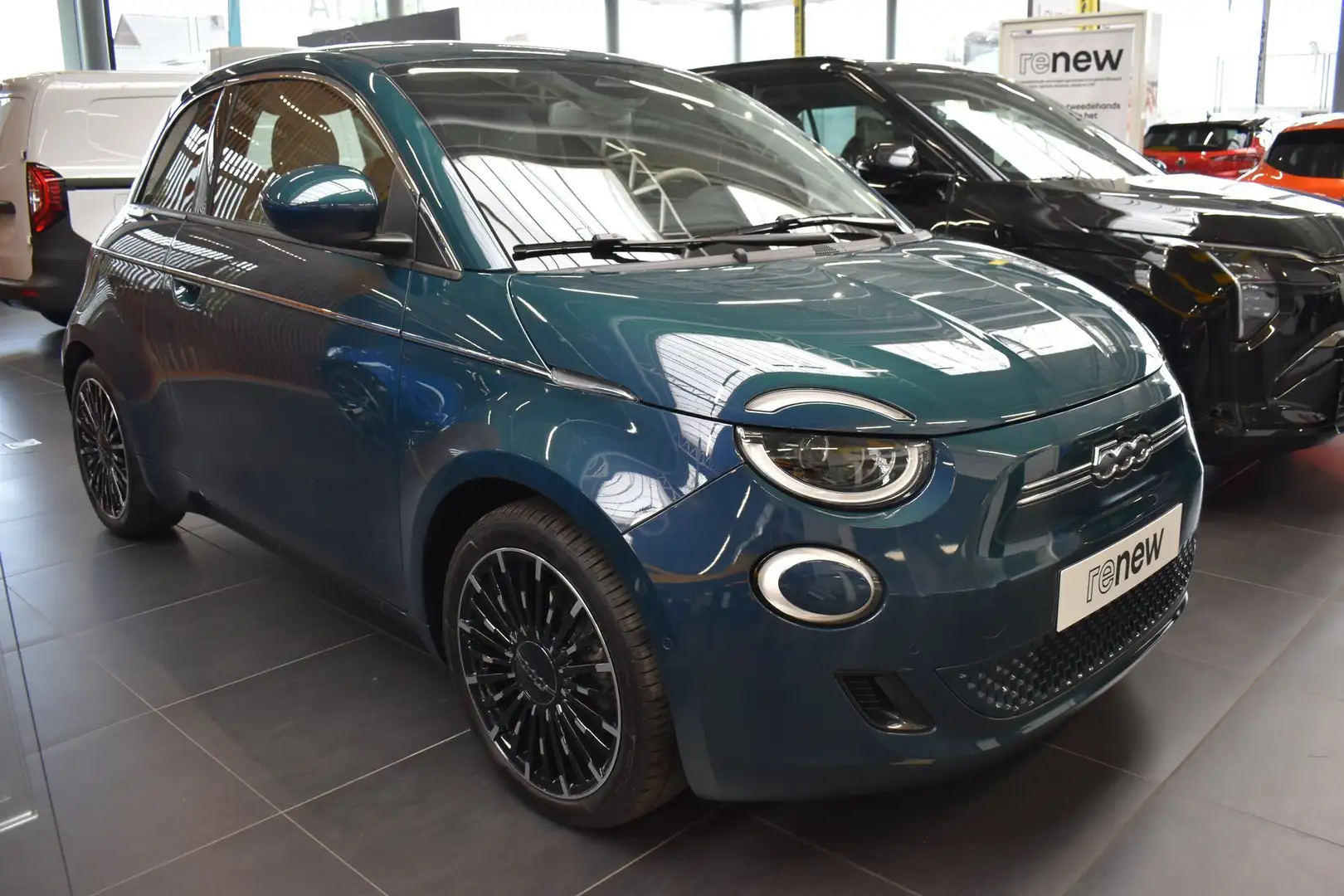 Fiat 500 42 kW La Prima by Bocelli 3+1/Valckenier Gent - 2