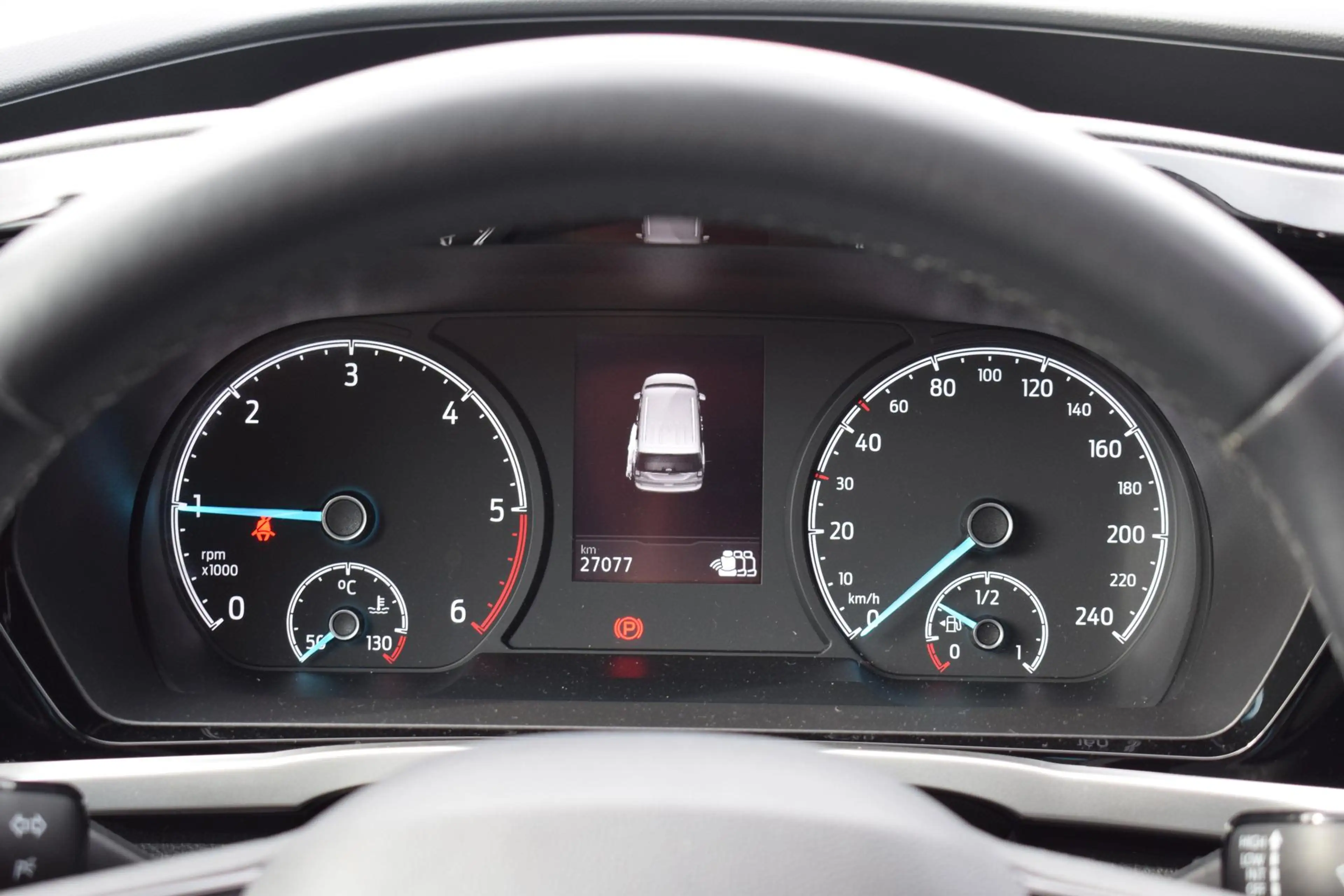 Ford Tourneo Connect 2.0 Active LED AHK Kamera — photo 11