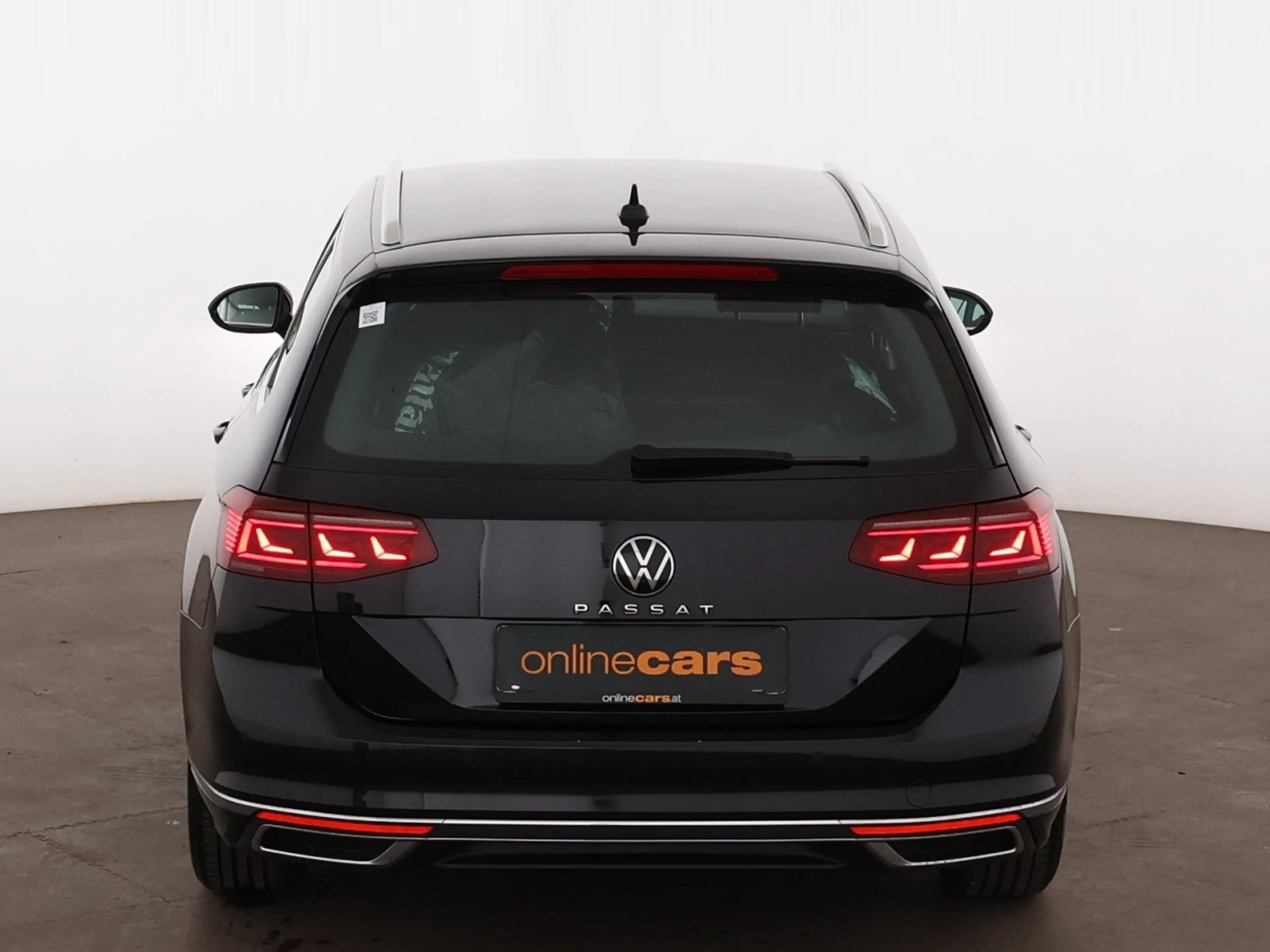 Volkswagen Passat Variant 2.0 TDI Elegance Aut MATRIX RADAR — photo 8