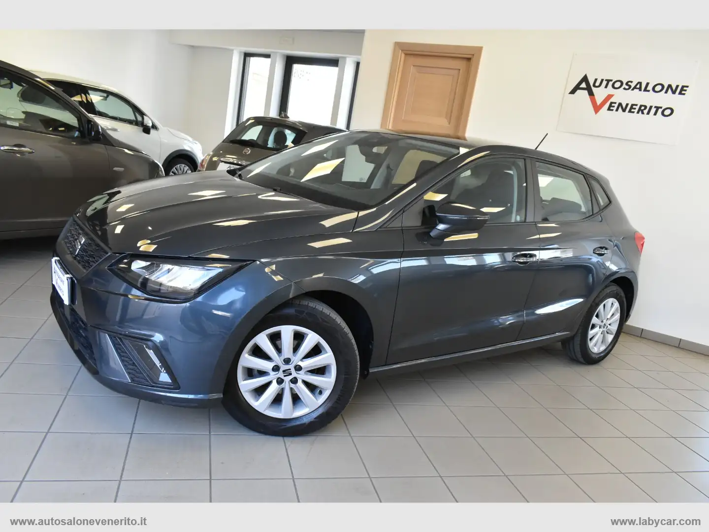 SEAT Ibiza 1.0 TGI 5p. Style Gris - 1