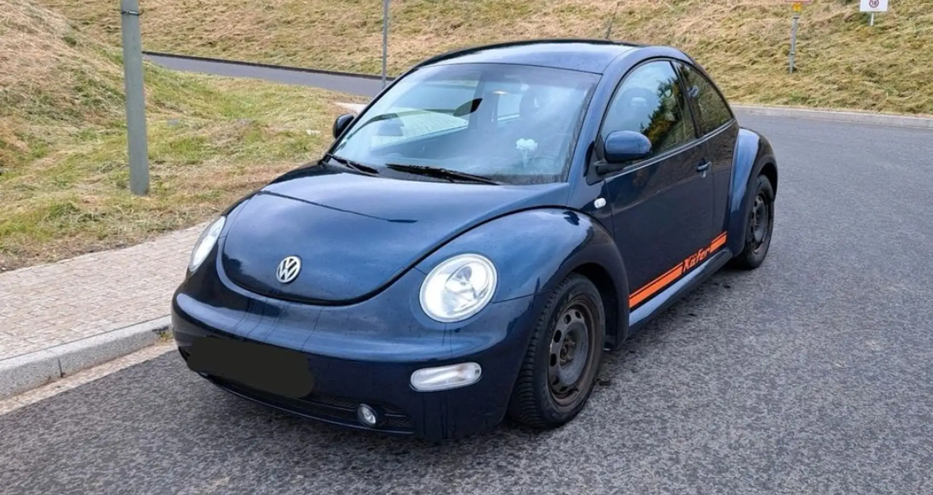 Volkswagen New Beetle 2.0 Blau - 1