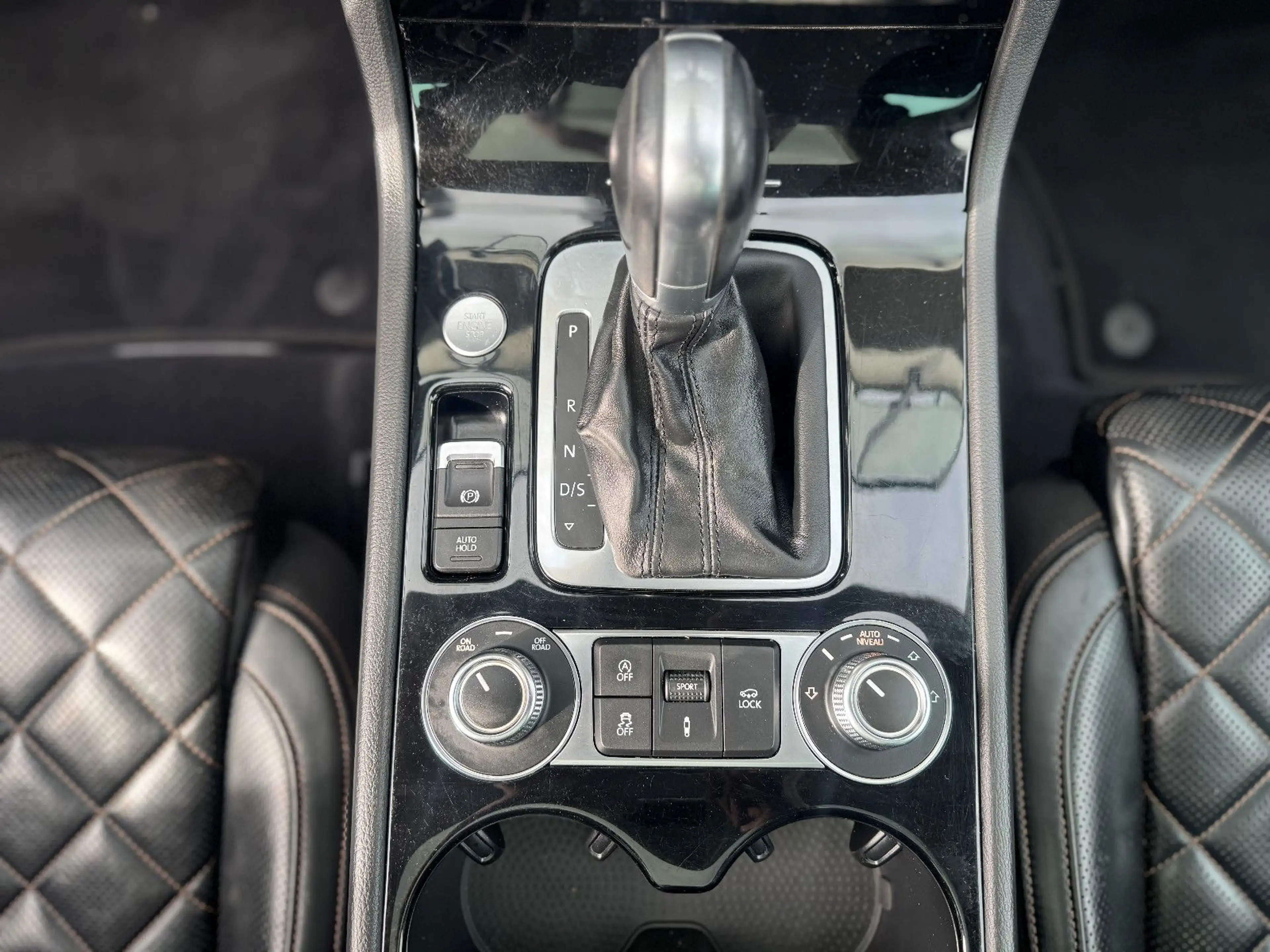 Volkswagen Touareg V6 TDI Executive Edition*Absolute Voll* — photo 15