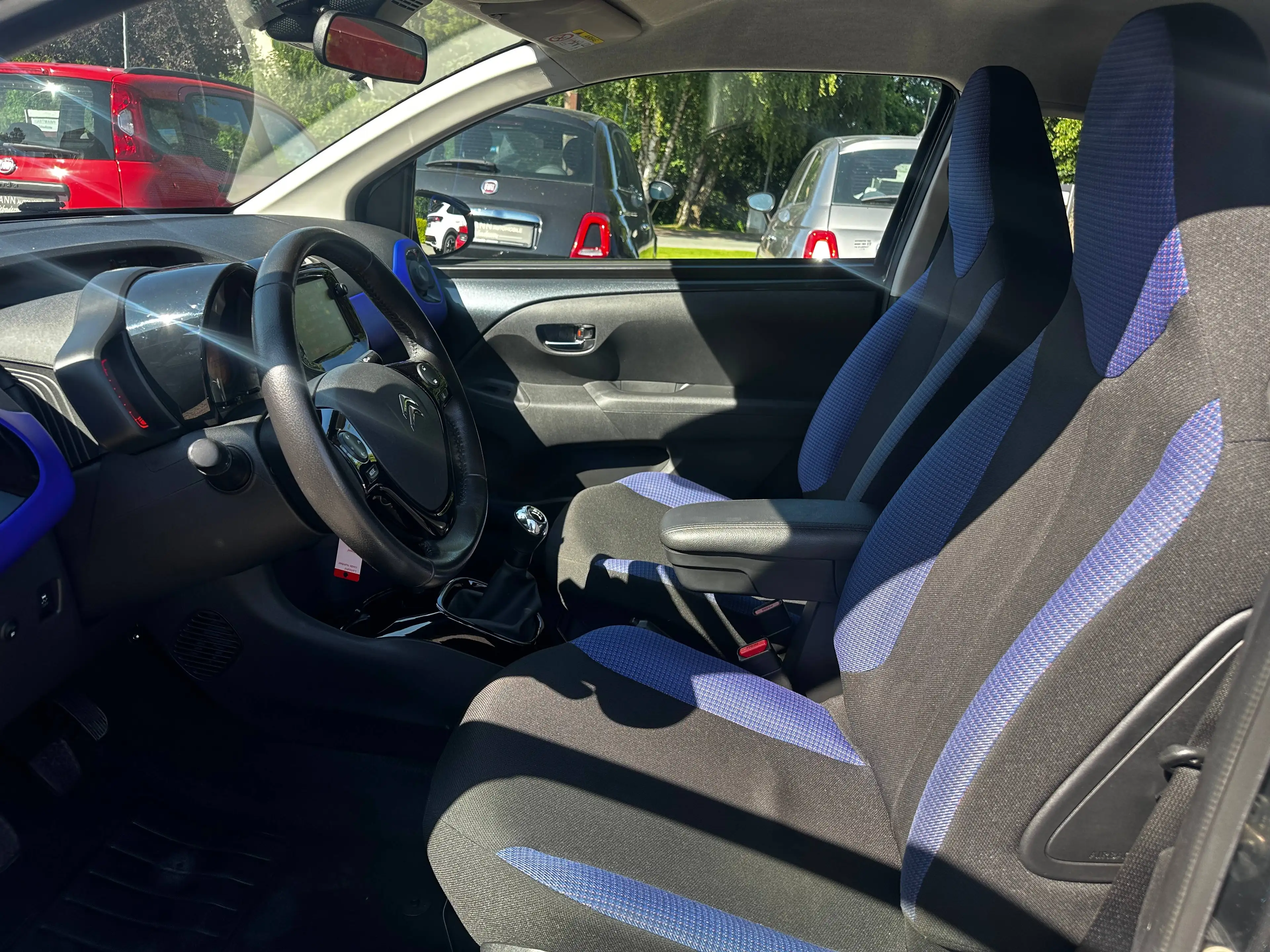 Citroen C1 Shine "mit guter Ausststtung" — photo 9