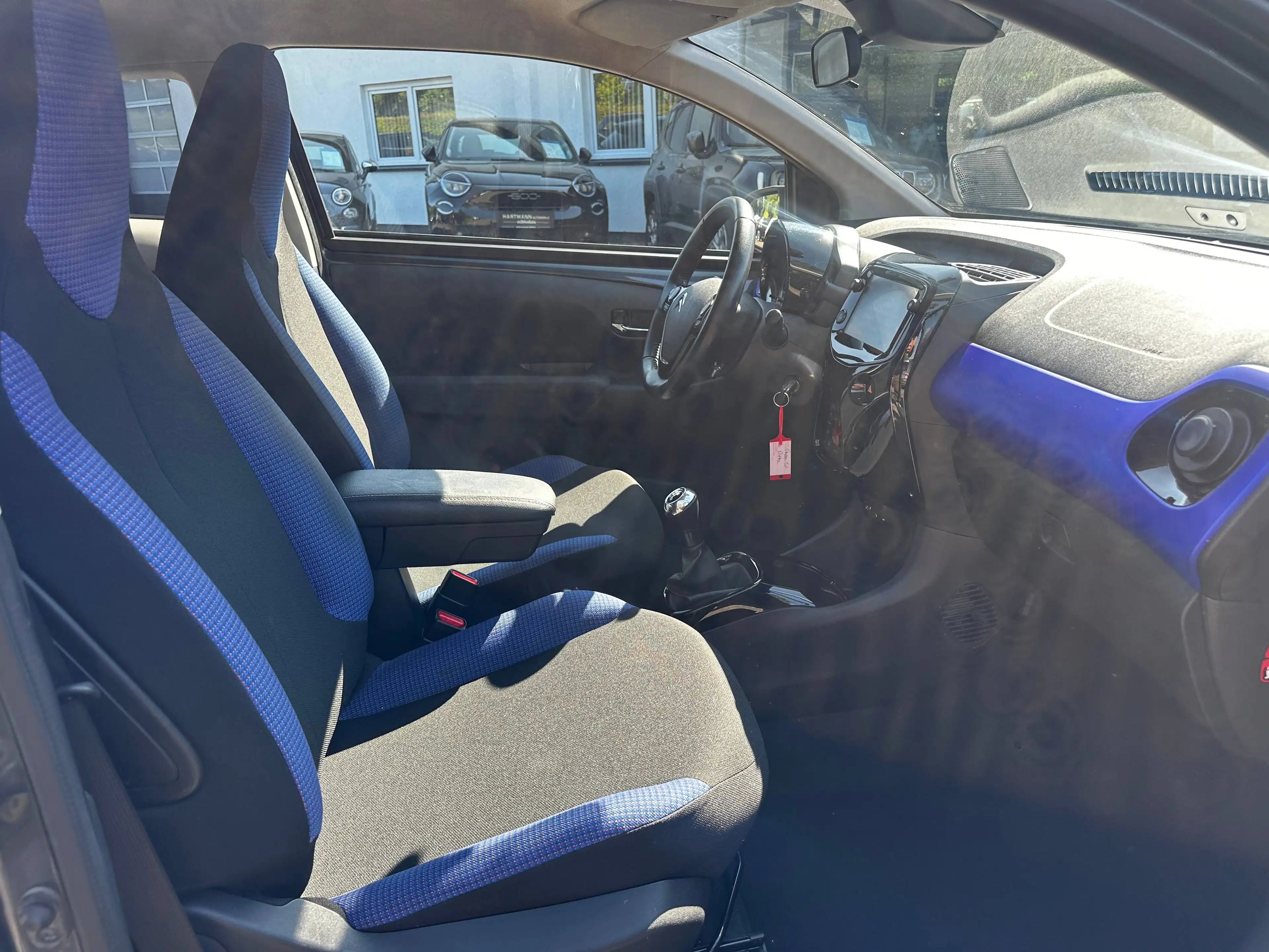 Citroen C1 Shine "mit guter Ausststtung" — photo 14