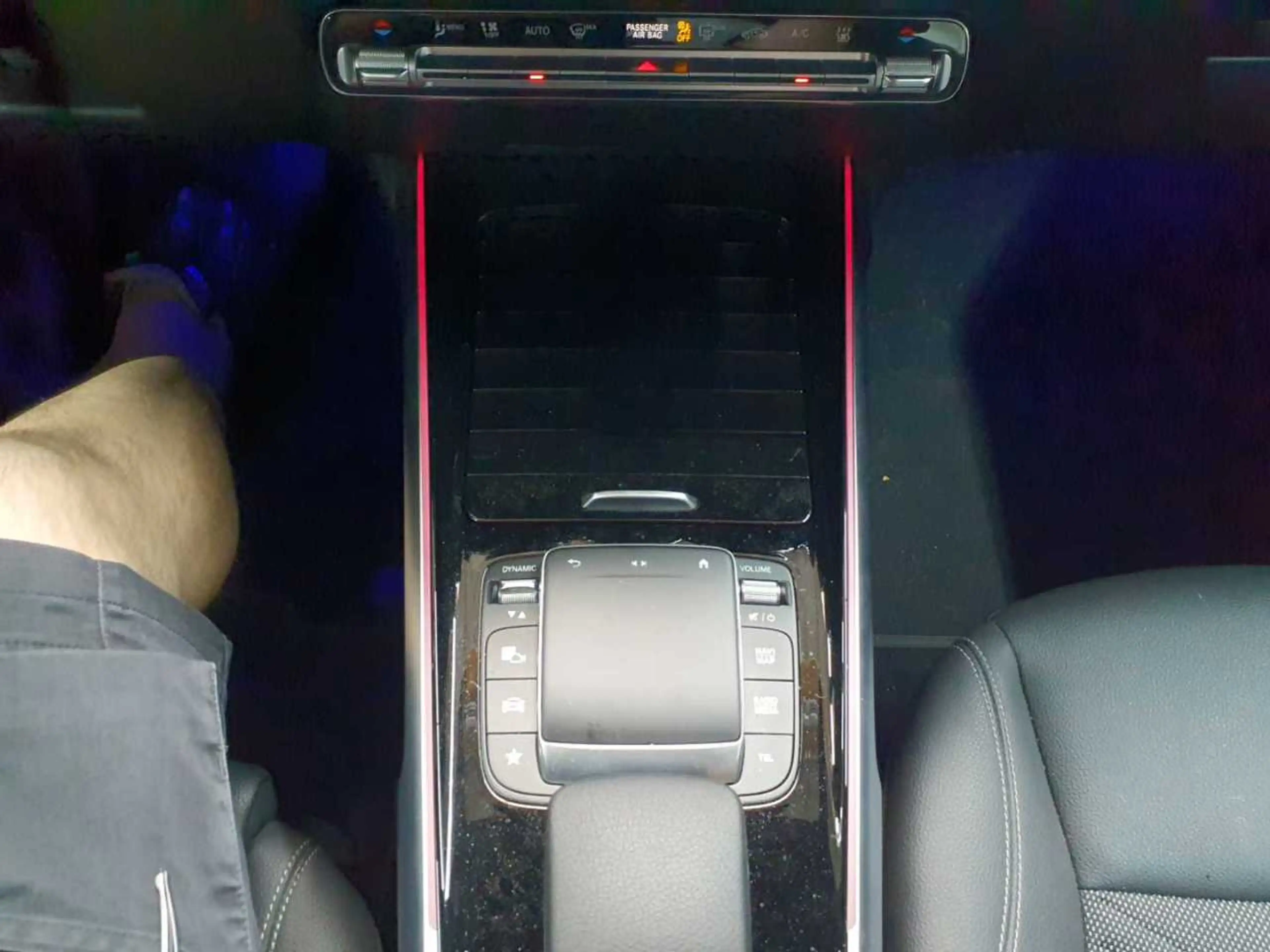 Mercedes-Benz EQB 250 EQB 250 Progressive Advanced+ 7Si SHZ — photo 10