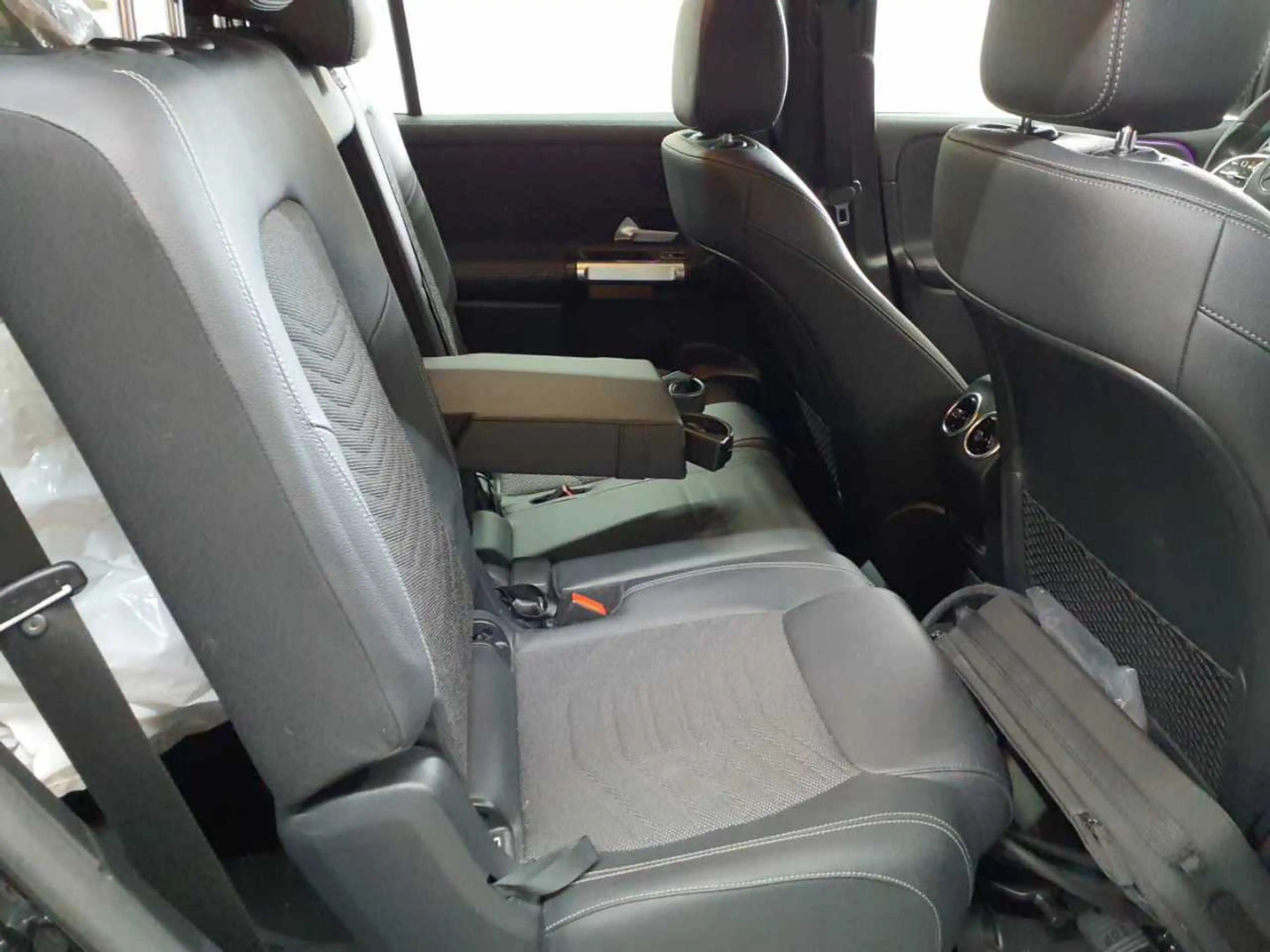 Mercedes-Benz EQB 250 EQB 250 Progressive Advanced+ 7Si SHZ — photo 14
