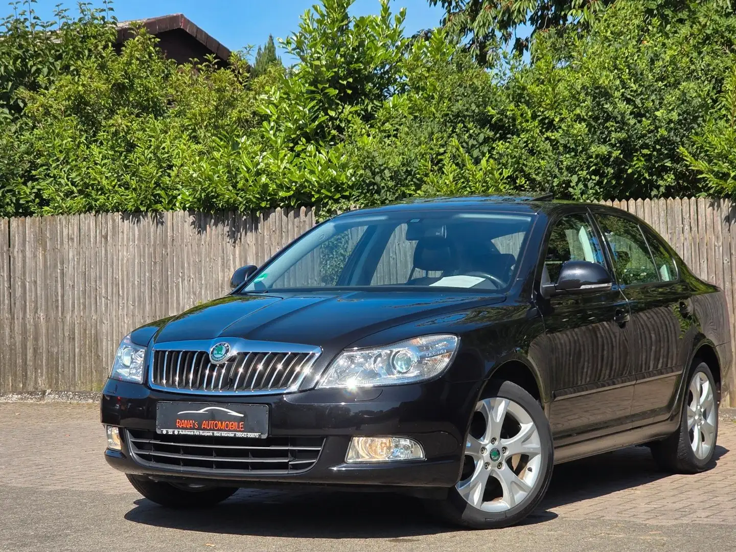 Skoda Octavia Lim. Elegance Zwart - 1