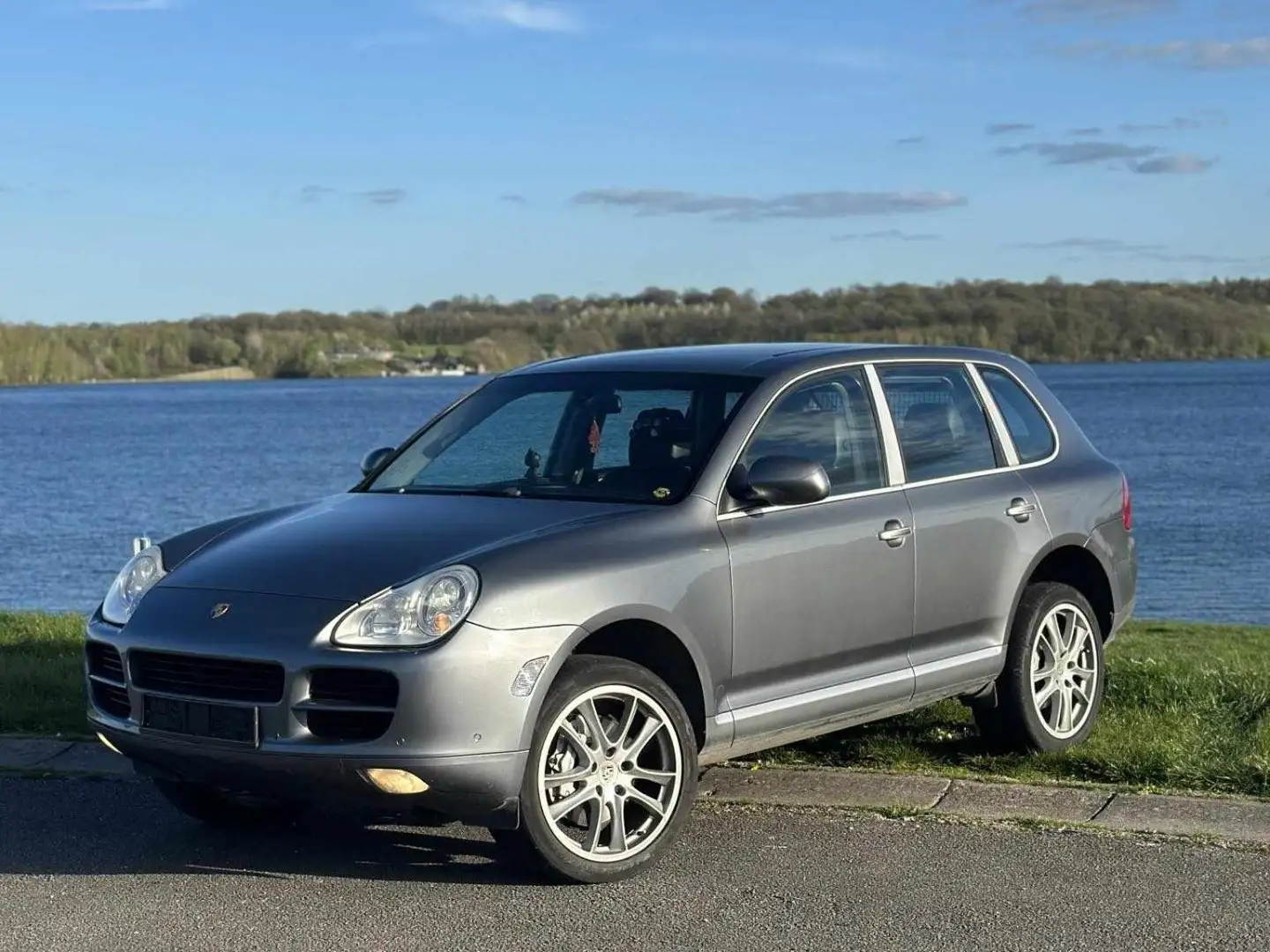 Porsche Cayenne 4.5 V8 - 340 S Szary - 1