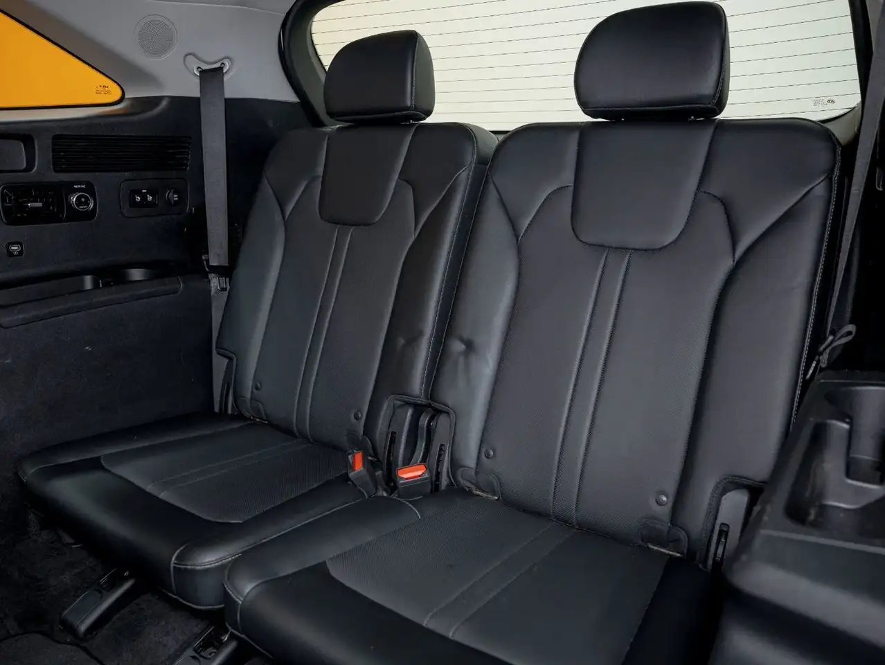 Kia Sorento снимка Kia Sorento