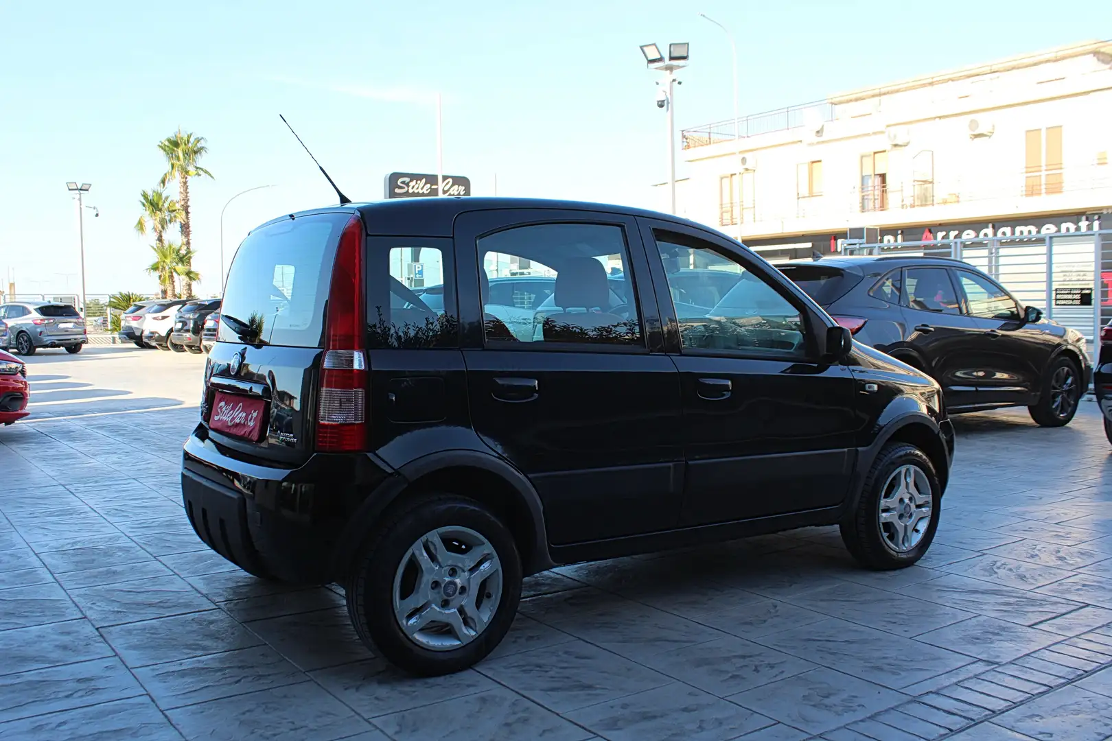 Fiat Panda Panda 1.2 natural power Dynamic Nero - 2