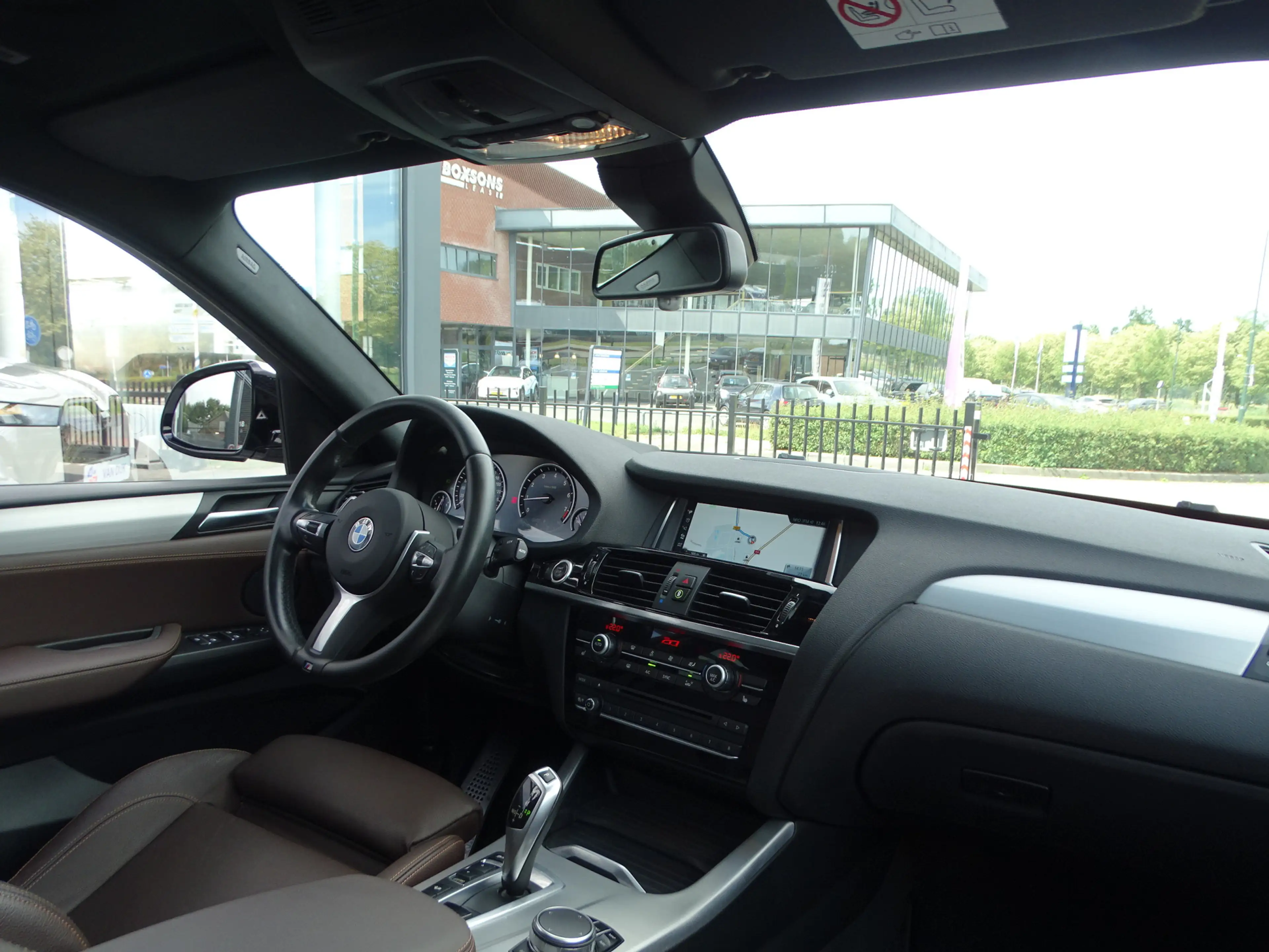 BMW X4 xDrive20i High Executive M Sport Edition — photo 8