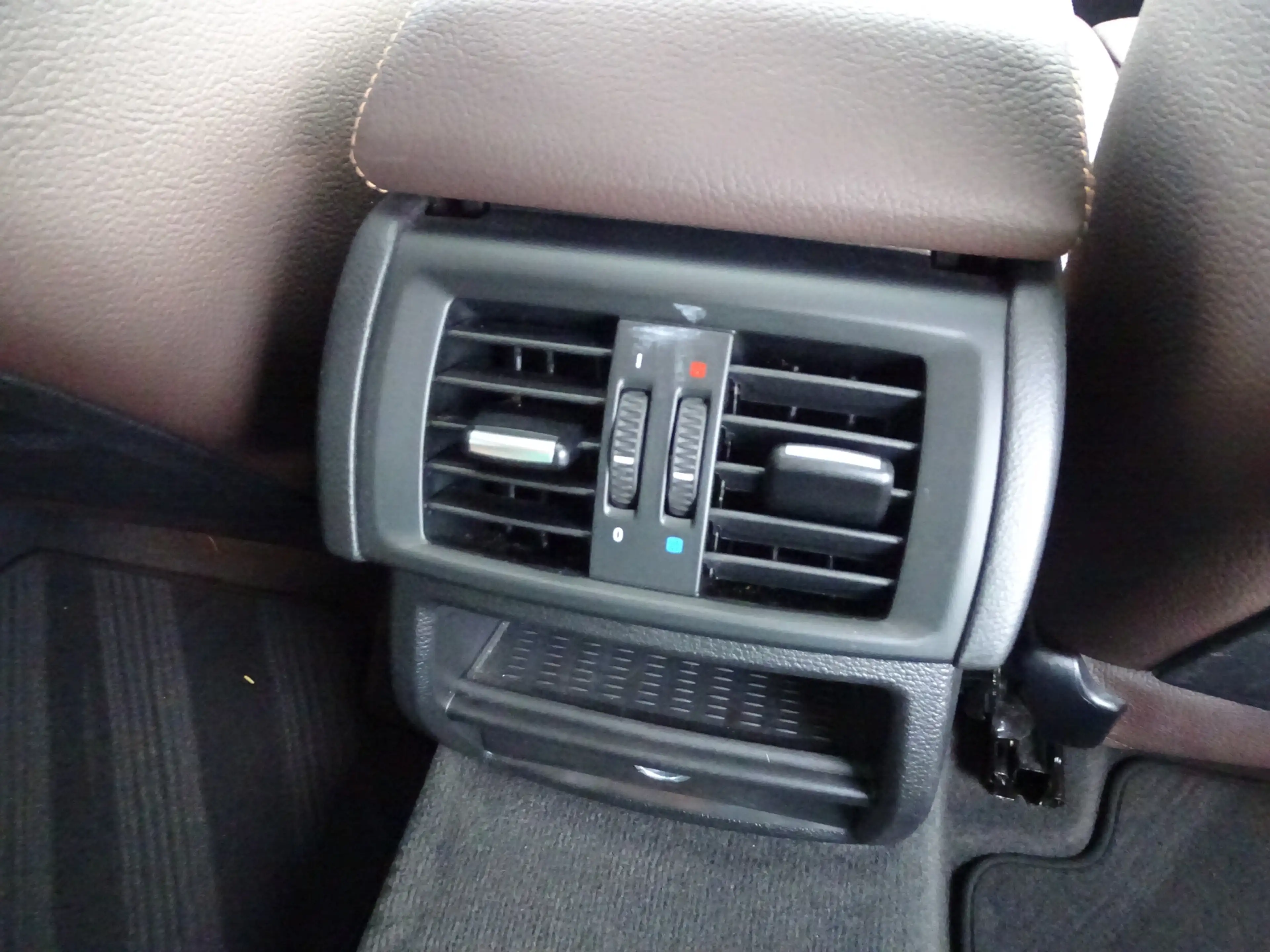 BMW X4 xDrive20i High Executive M Sport Edition — photo 11