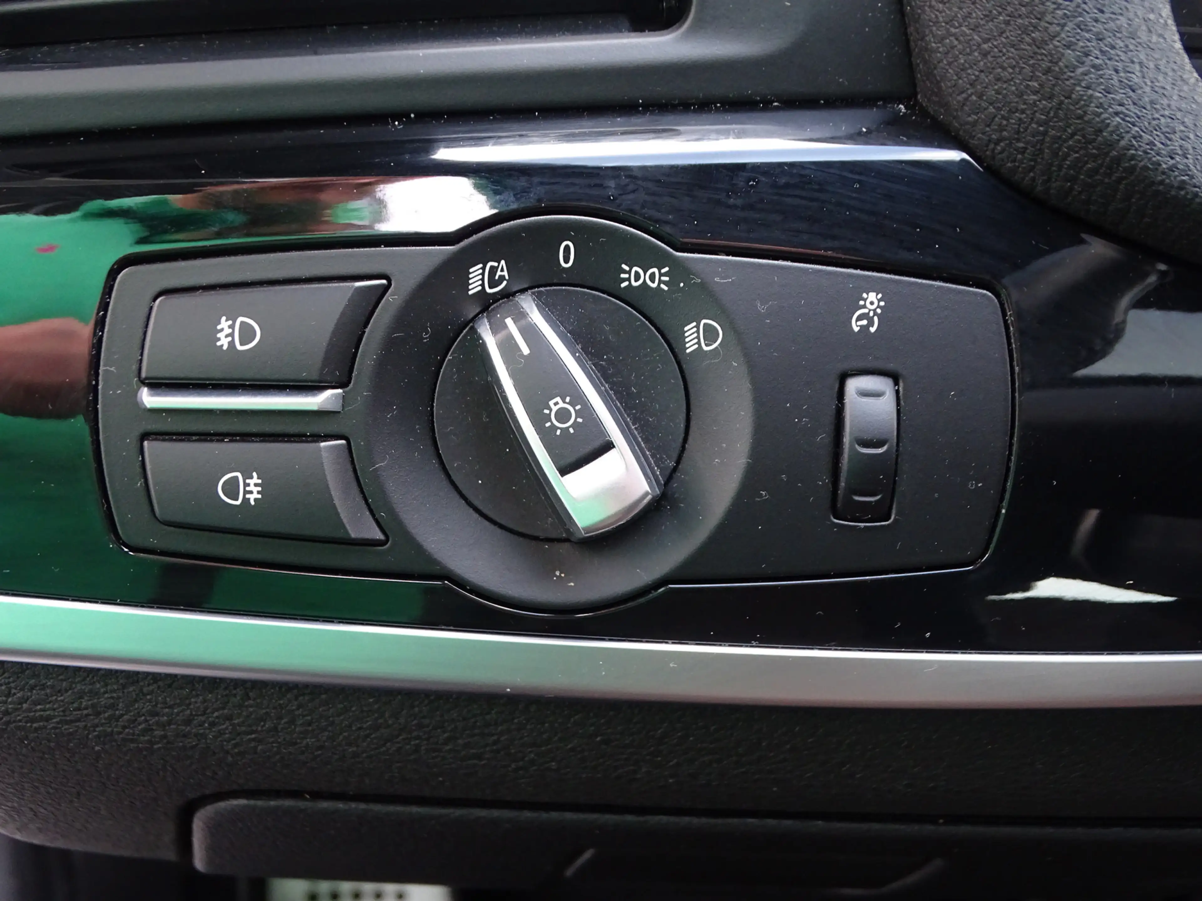 BMW X4 xDrive20i High Executive M Sport Edition — photo 27