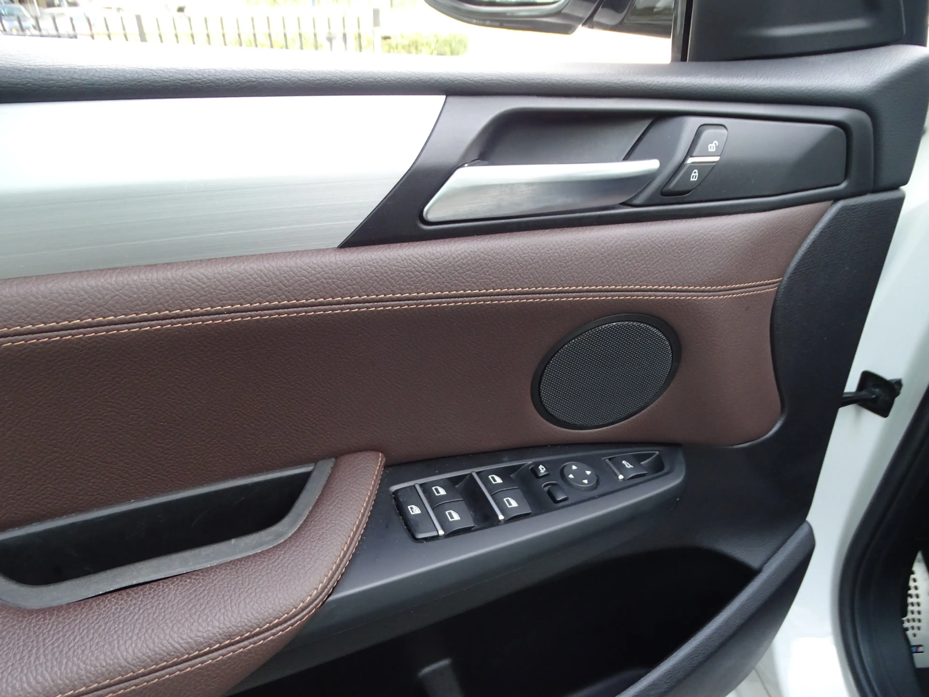BMW X4 xDrive20i High Executive M Sport Edition — photo 24