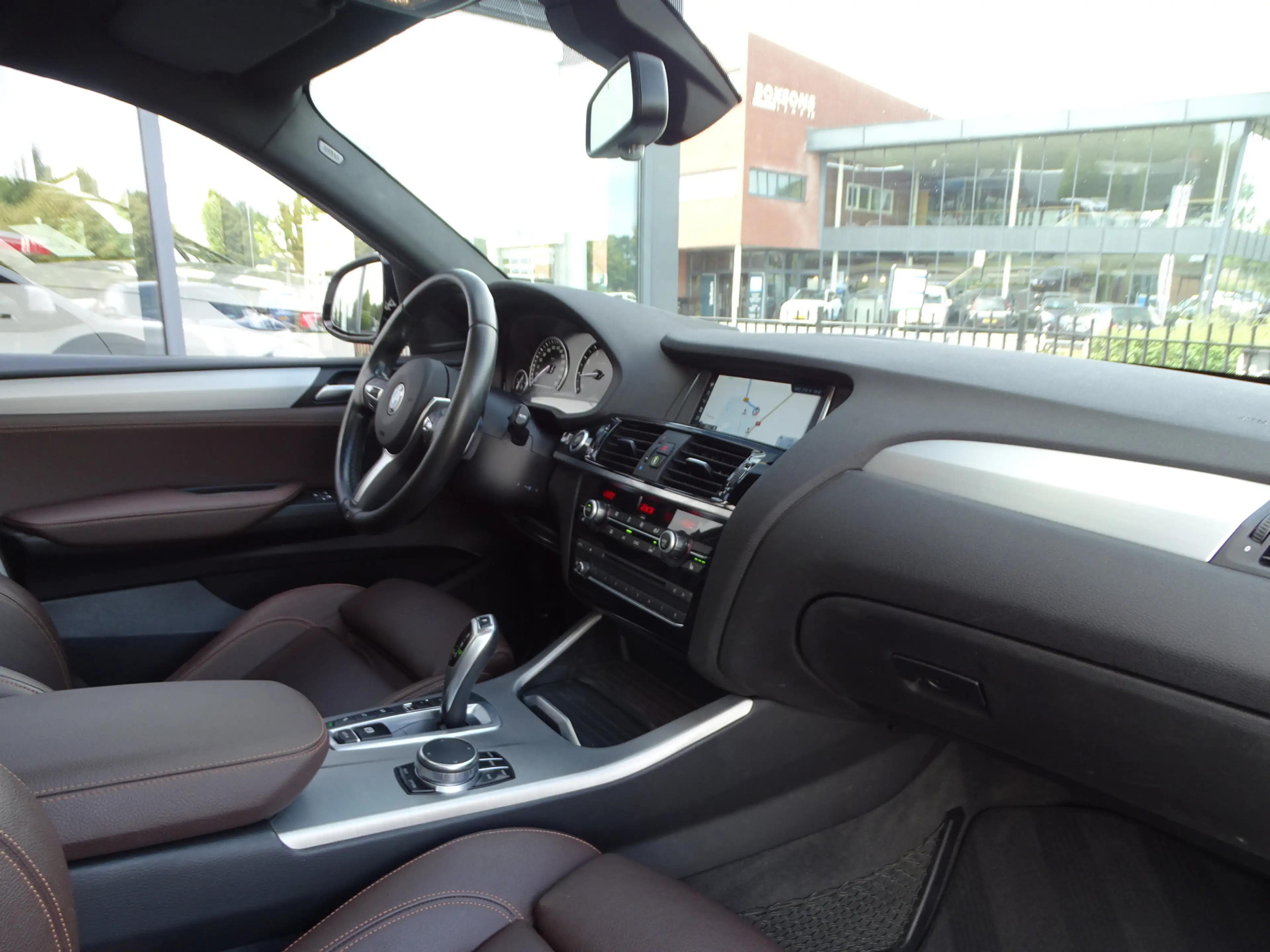 BMW X4 xDrive20i High Executive M Sport Edition — photo 37