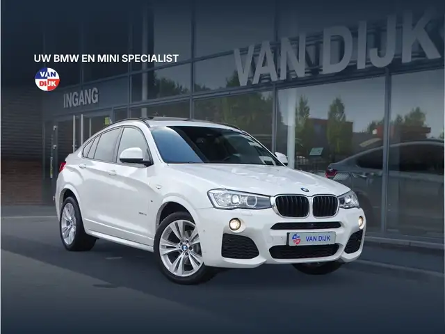 BMW X4 xDrive20i High Exe M Sport Pano.Dak Head-Up Surrou