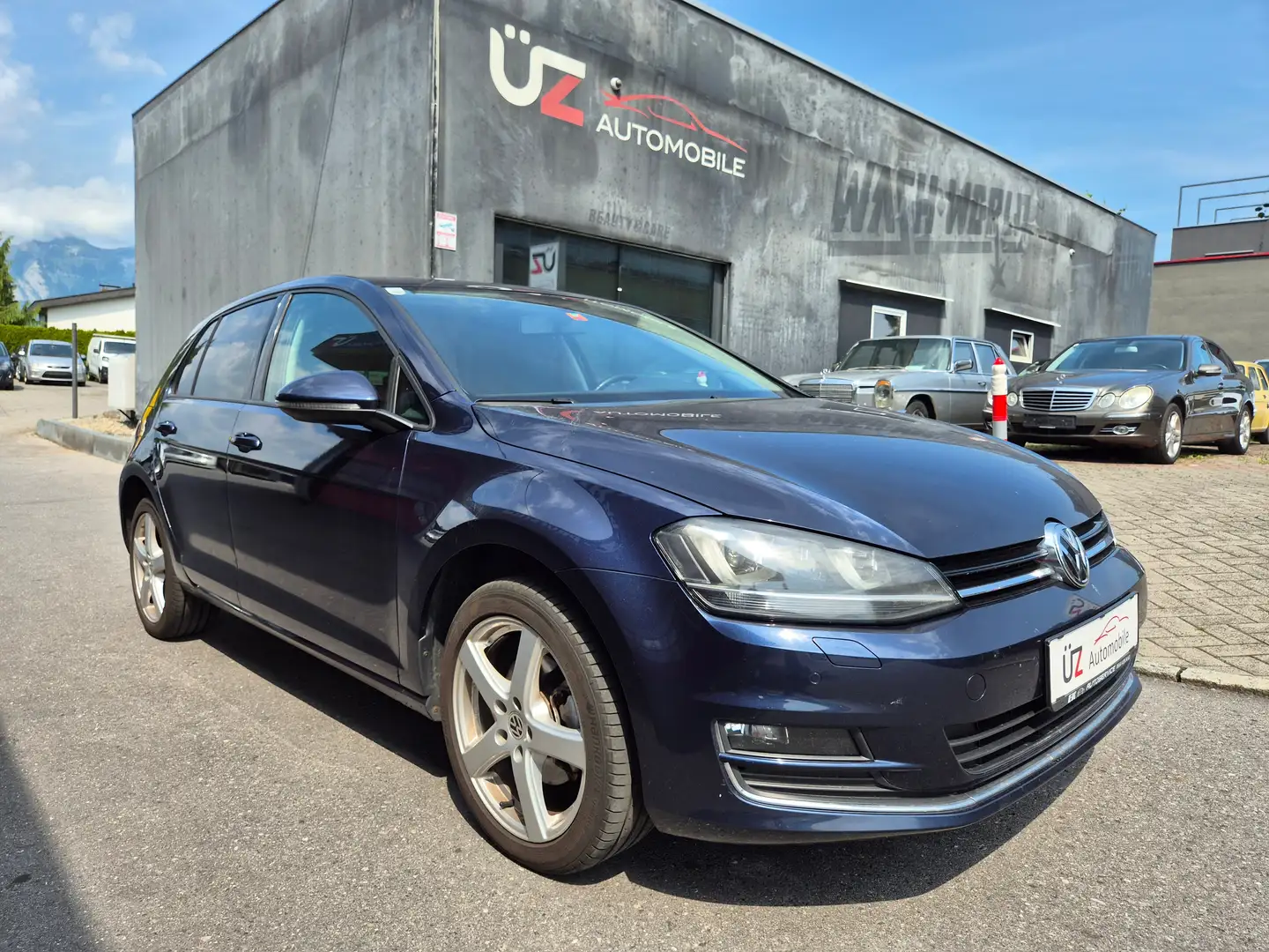 Volkswagen Golf *** ALLRAD *** Highline BMT 4Motion Blau - 1