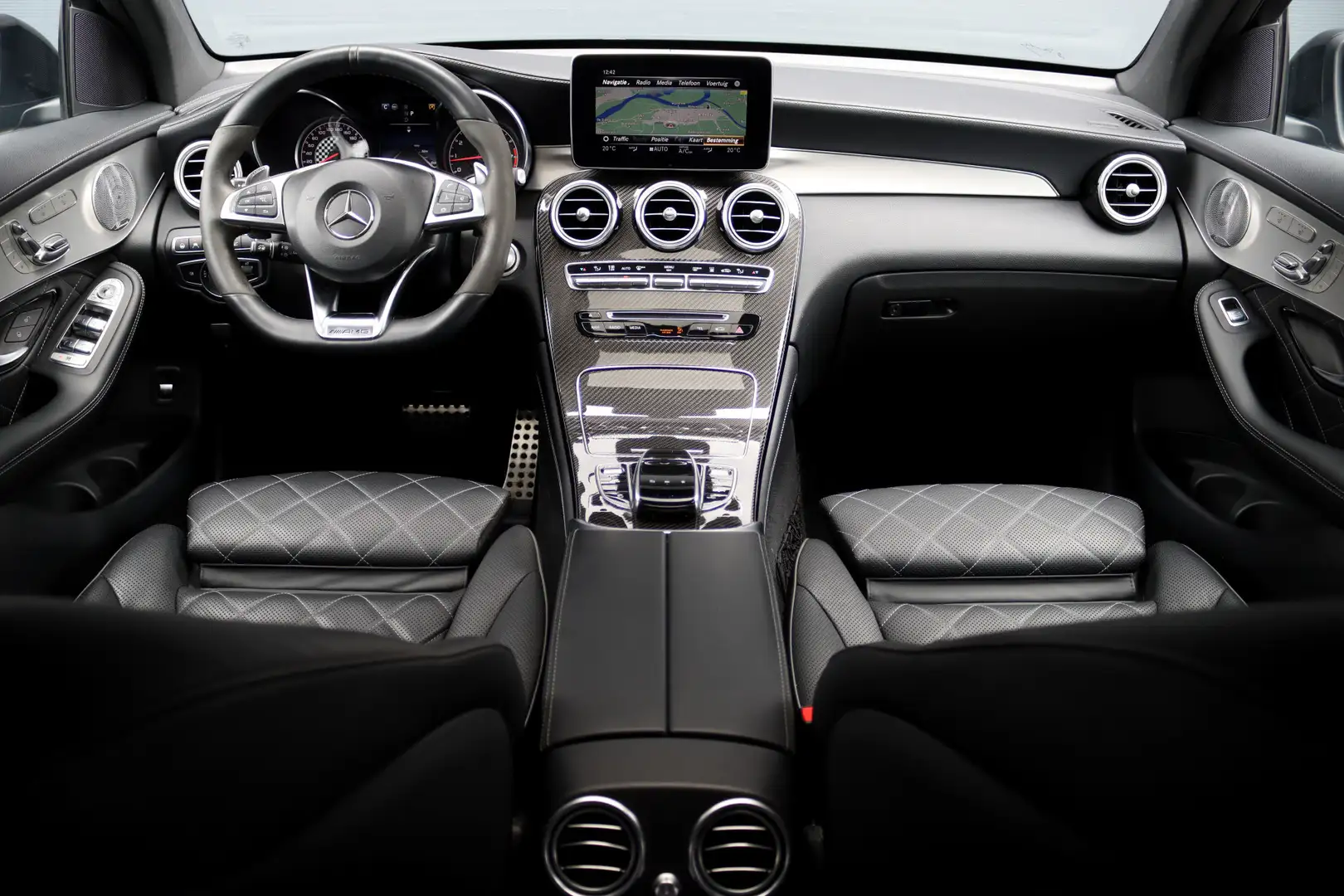 Mercedes-Benz GLC 43 AMG Coupé 4MATIC Aut9 | Airmatic | Distronic+ | Burmes Zwart - 2