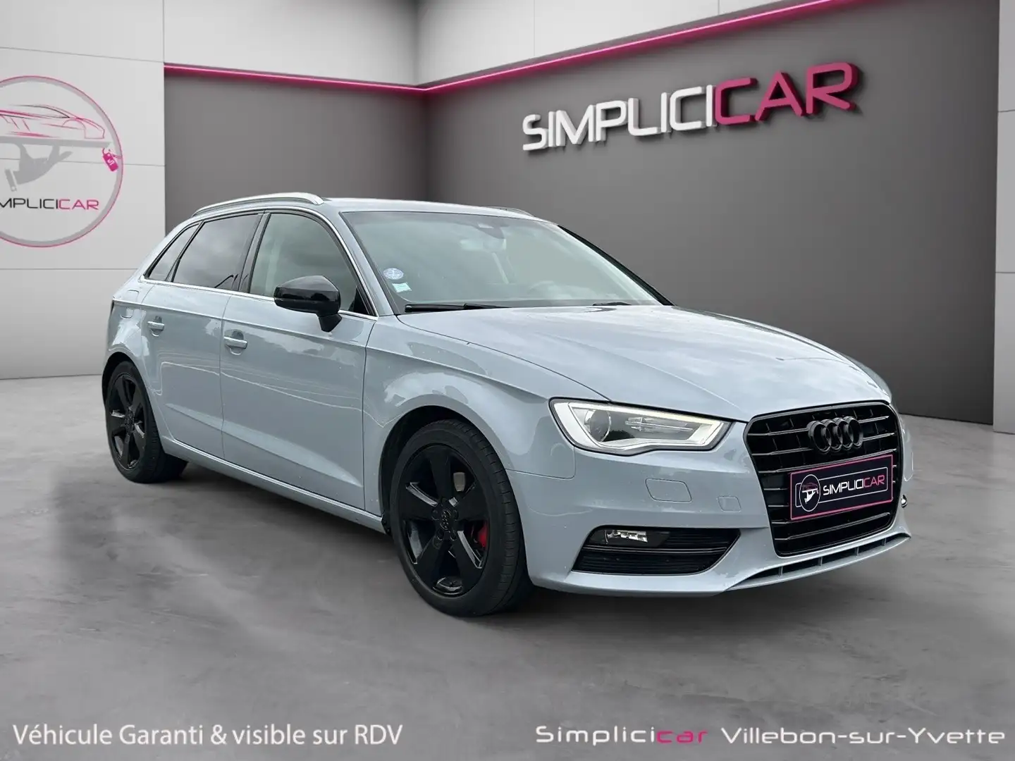 Audi A3 Ambition Grau - 1