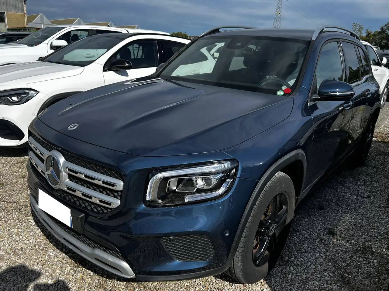 Mercedes-Benz GLB 180
