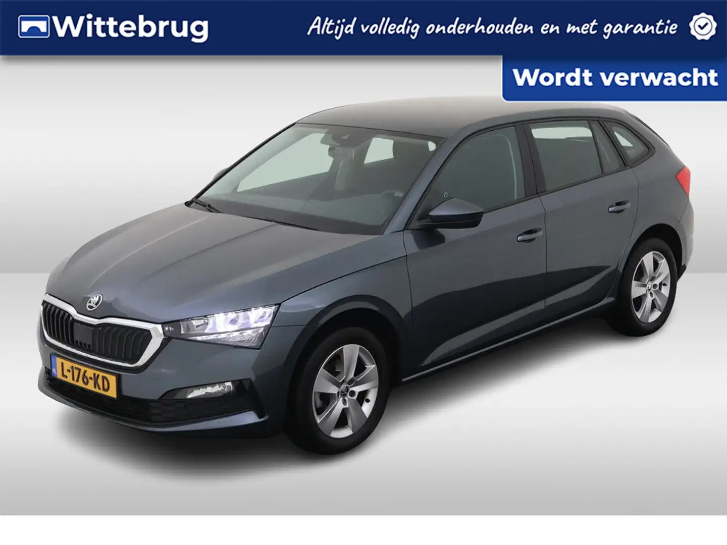 Skoda Scala 1.0 TSI Ambition / App connect / Parkeersensoren a Grijs - 1