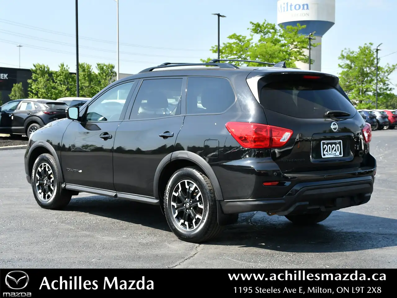 Nissan Pathfinder photo Nissan Pathfinder