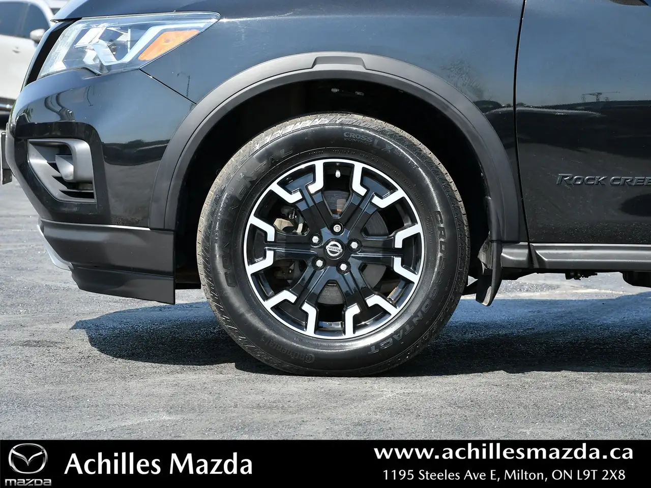 Nissan Pathfinder photo Nissan Pathfinder