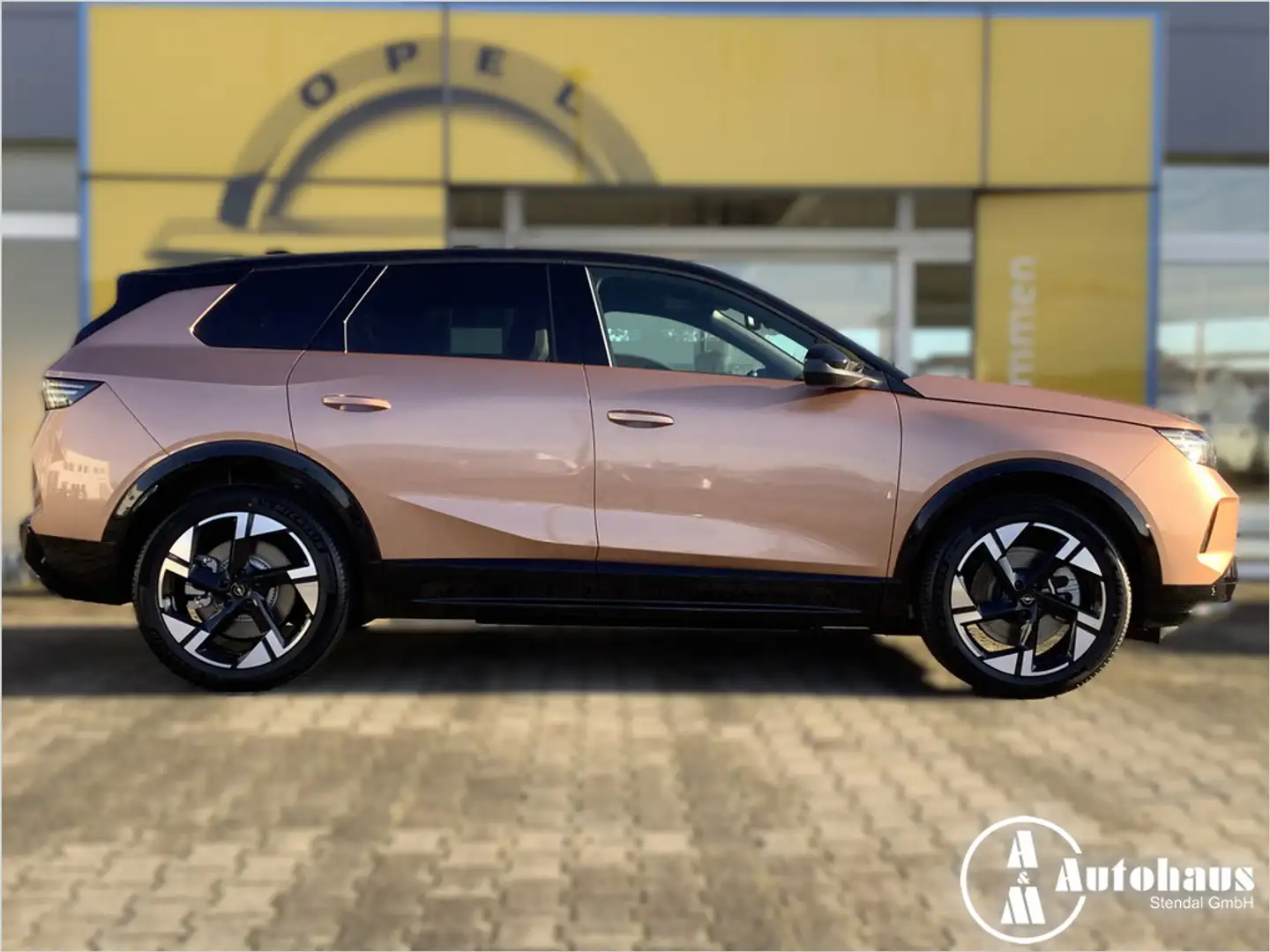 Opel Grandland Electric GS PDC SHZ KAMERA HUD PANO Maro - 2